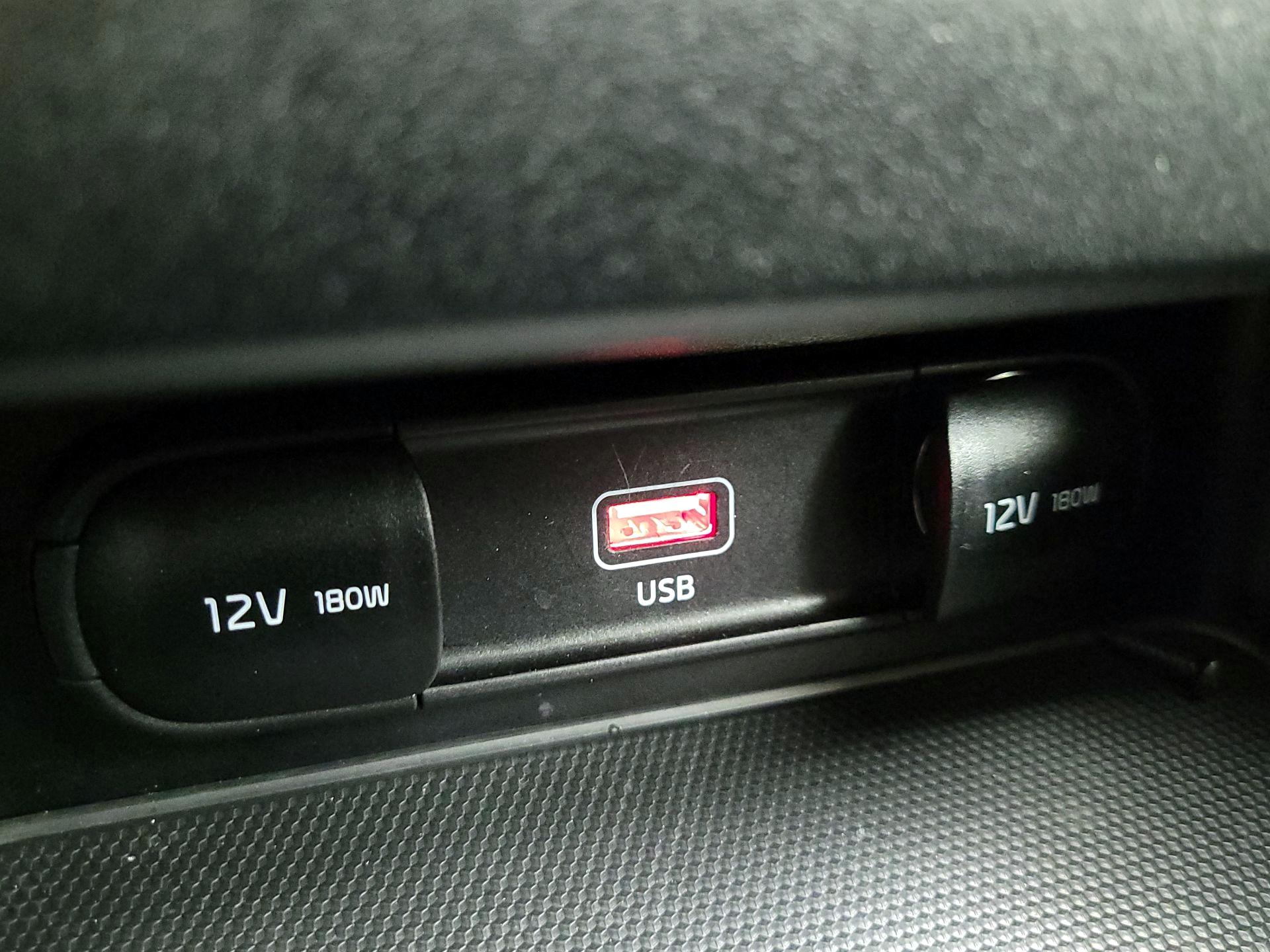 Thumbnail: 2023 Kia Forte - 17