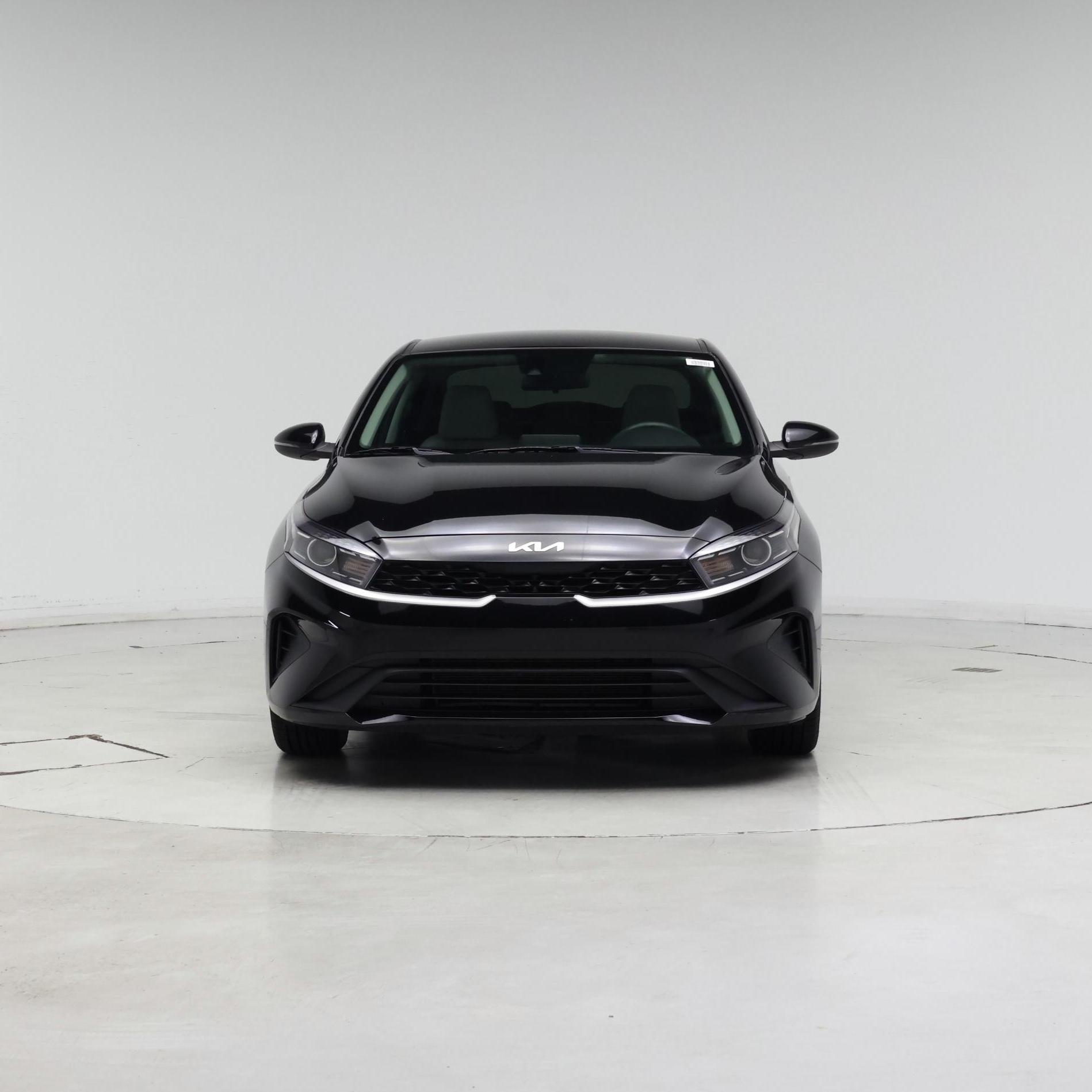 Thumbnail: 2023 Kia Forte - 5