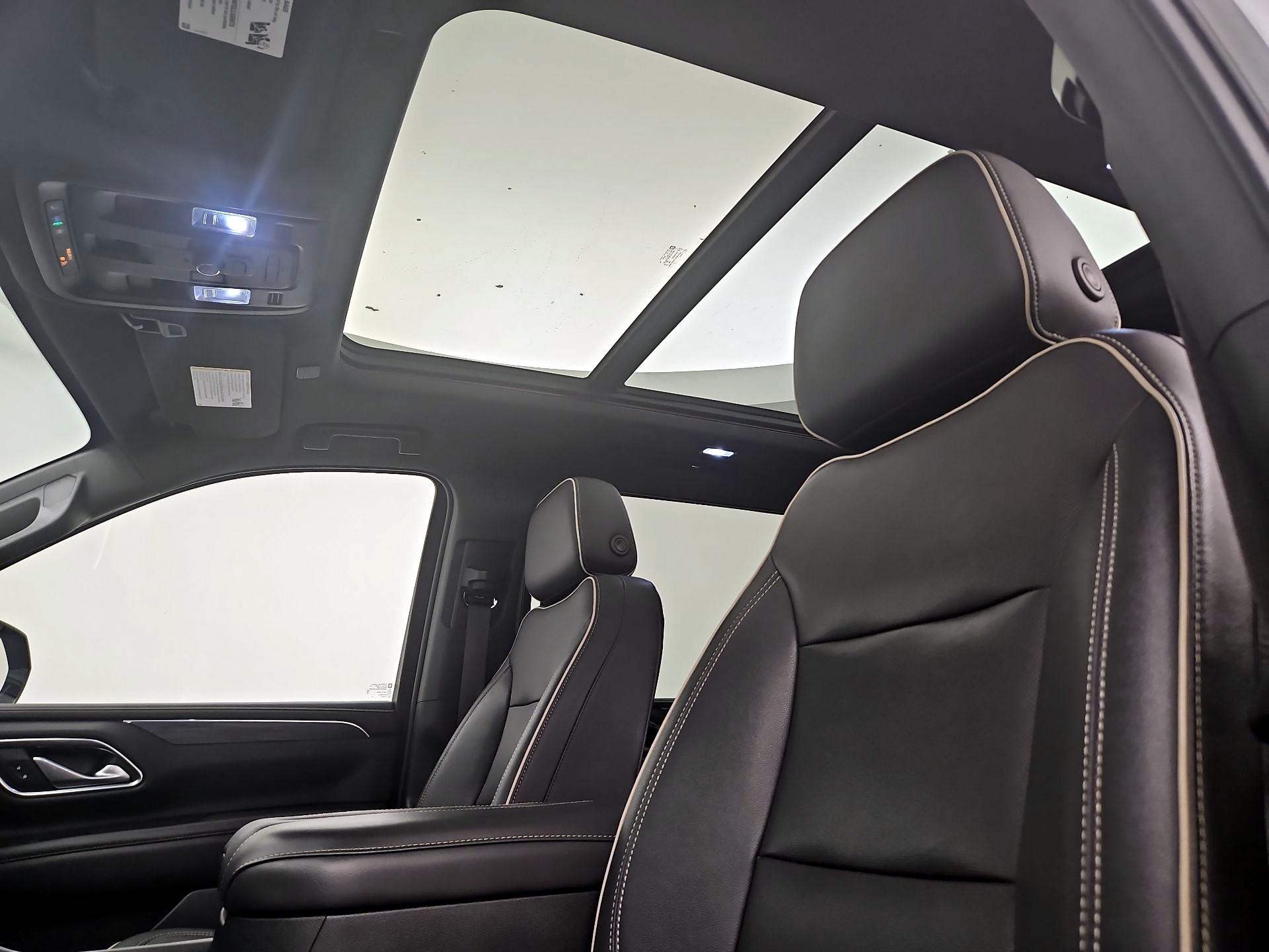 Thumbnail: 2022 GMC Yukon XL - 19