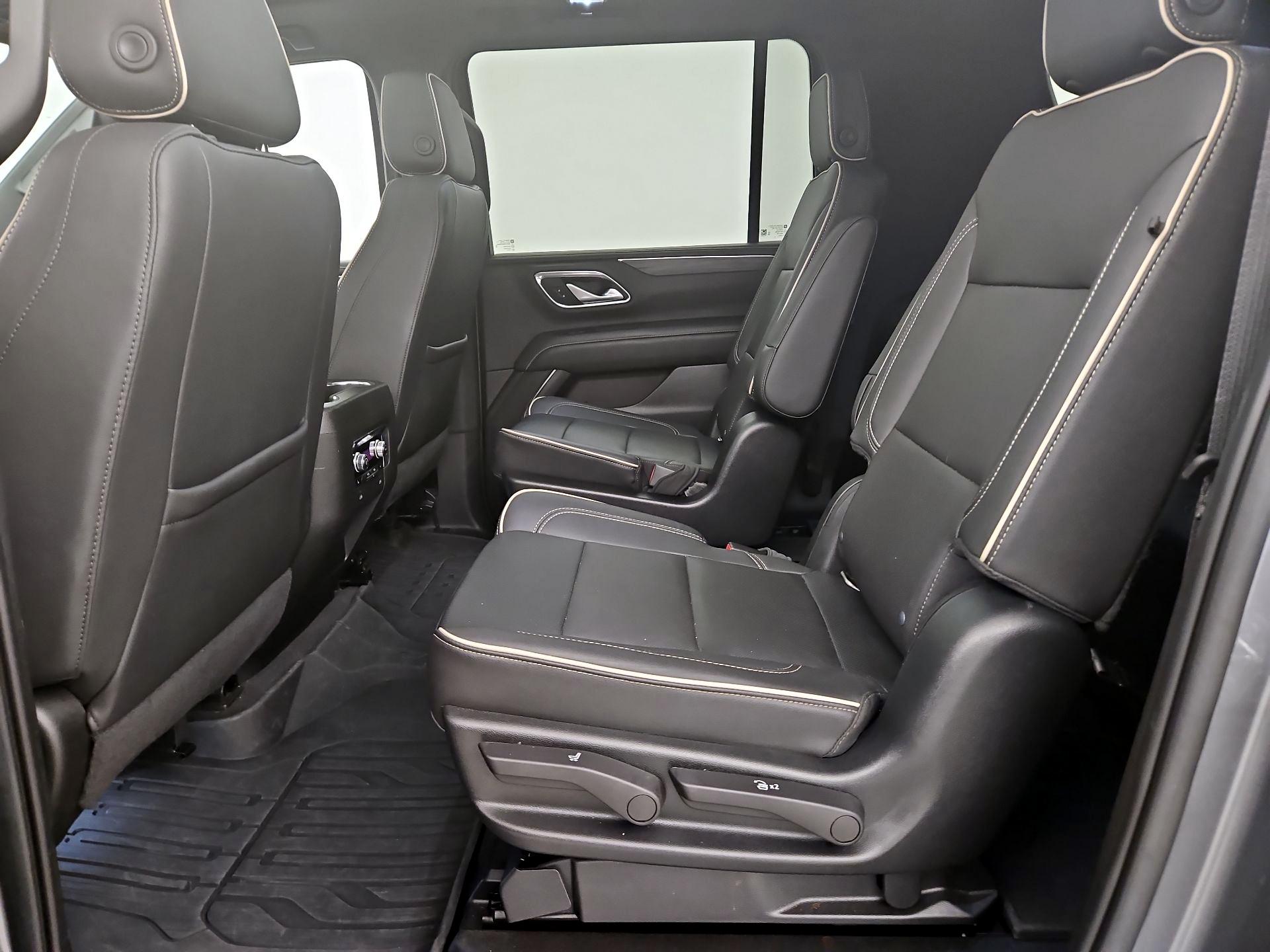 Thumbnail: 2022 GMC Yukon XL - 20