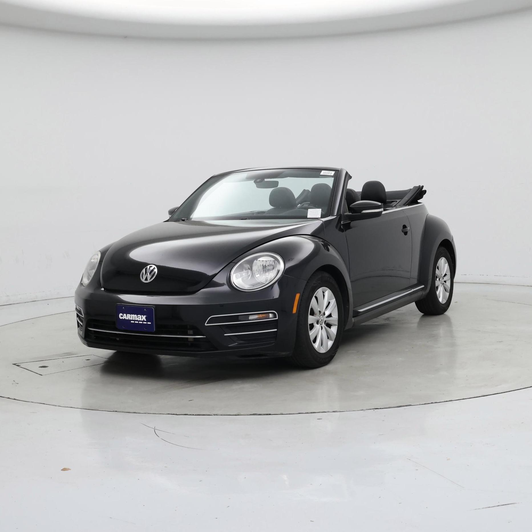 Thumbnail: 2017 Volkswagen Beetle - 4