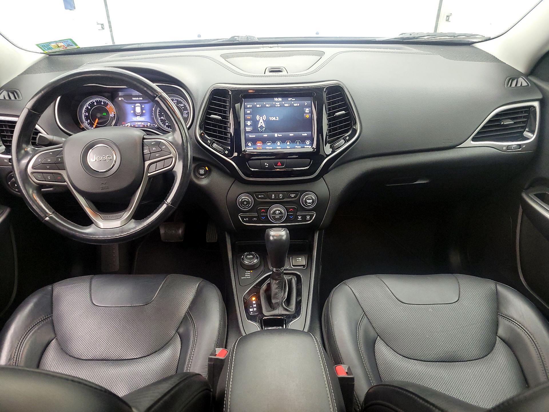 Thumbnail: 2020 Jeep Cherokee - 9