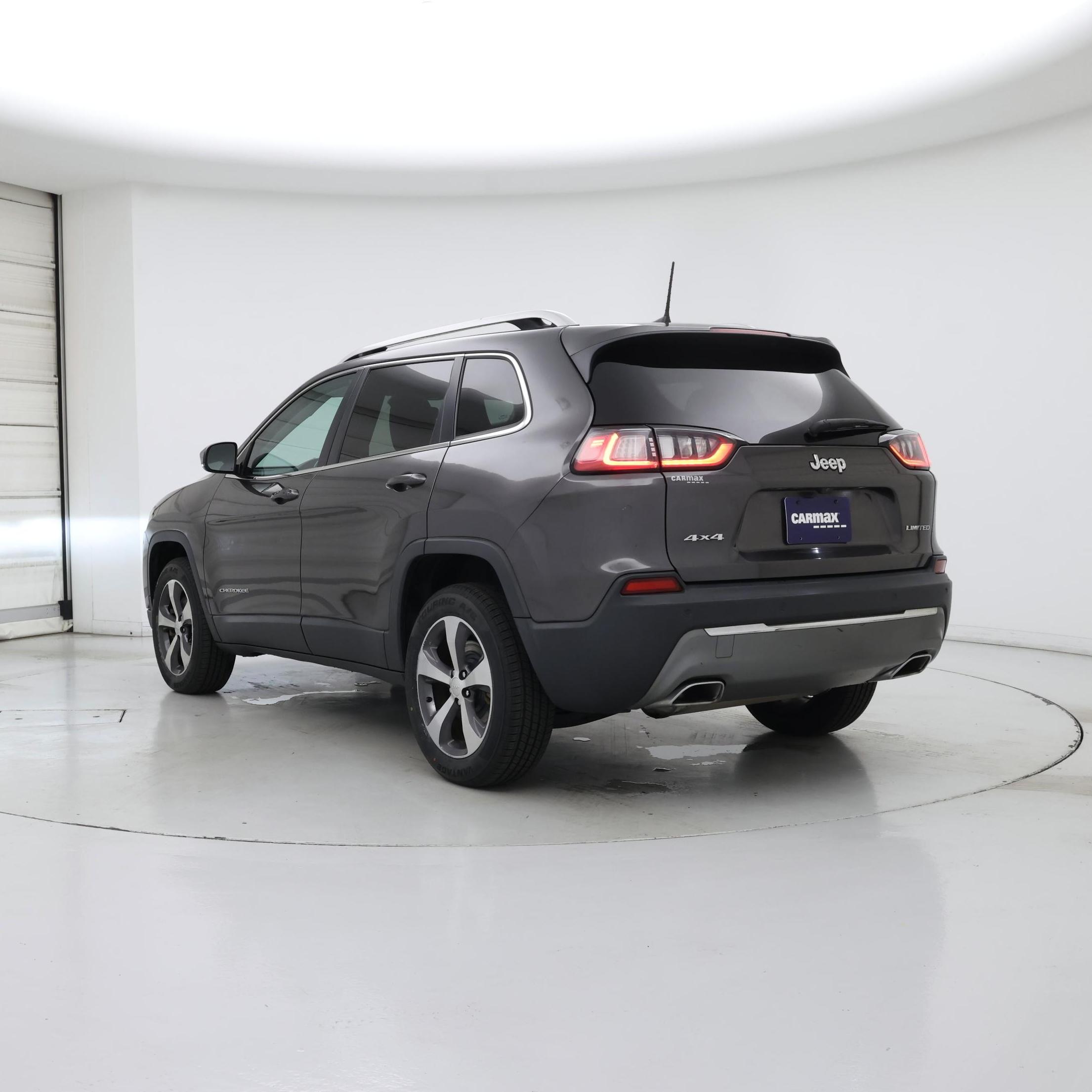 Thumbnail: 2020 Jeep Cherokee - 2