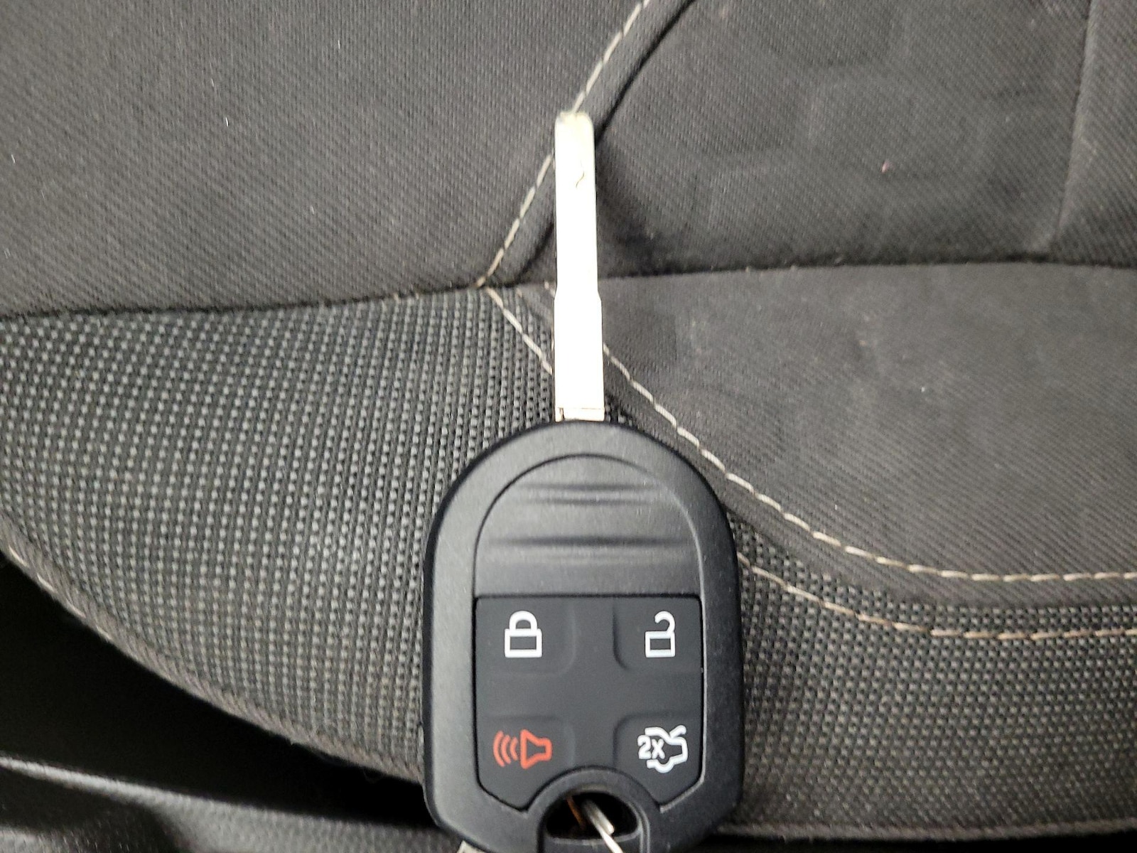 2019 Ford Fiesta SE - Photo 22