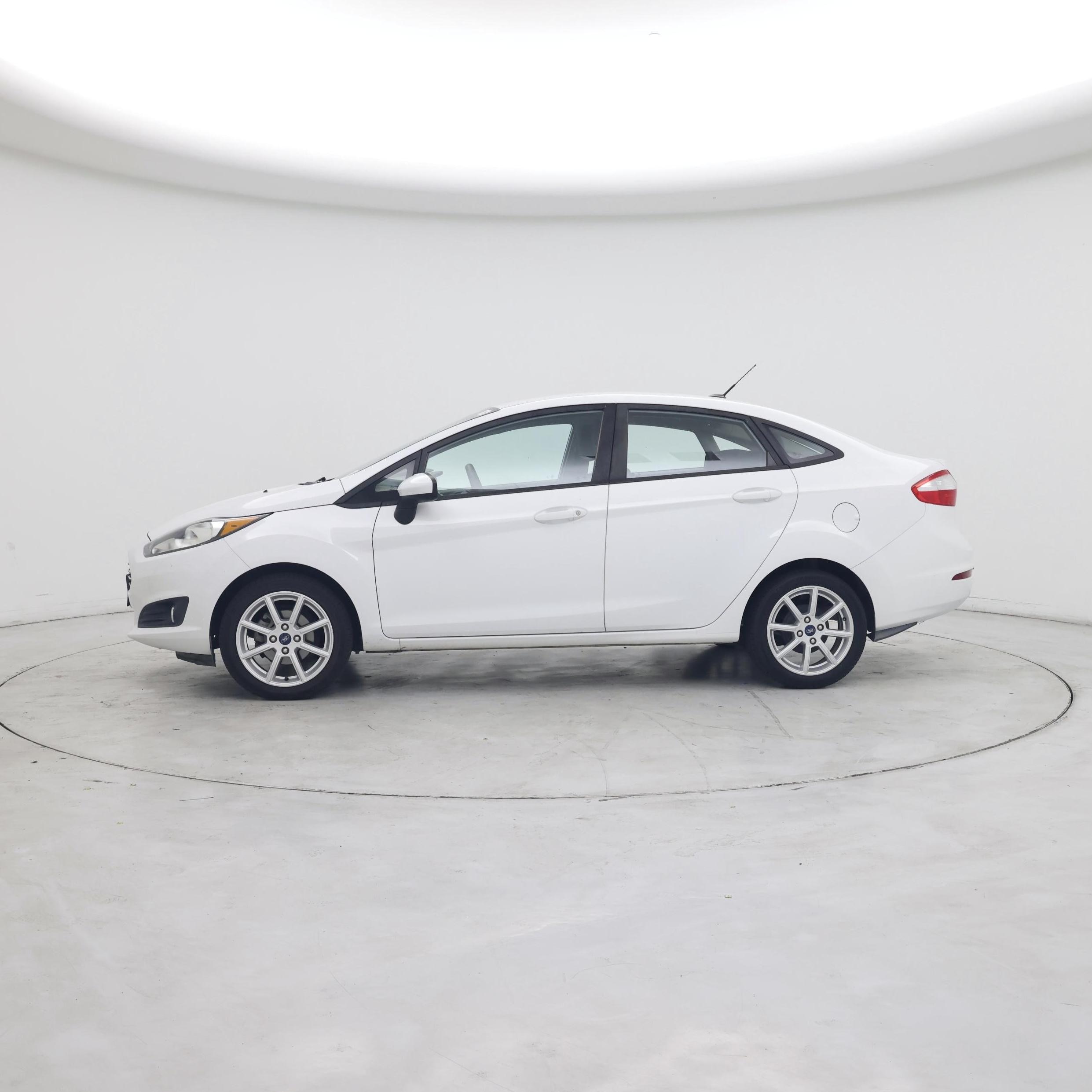 Thumbnail: 2019 Ford Fiesta - 3