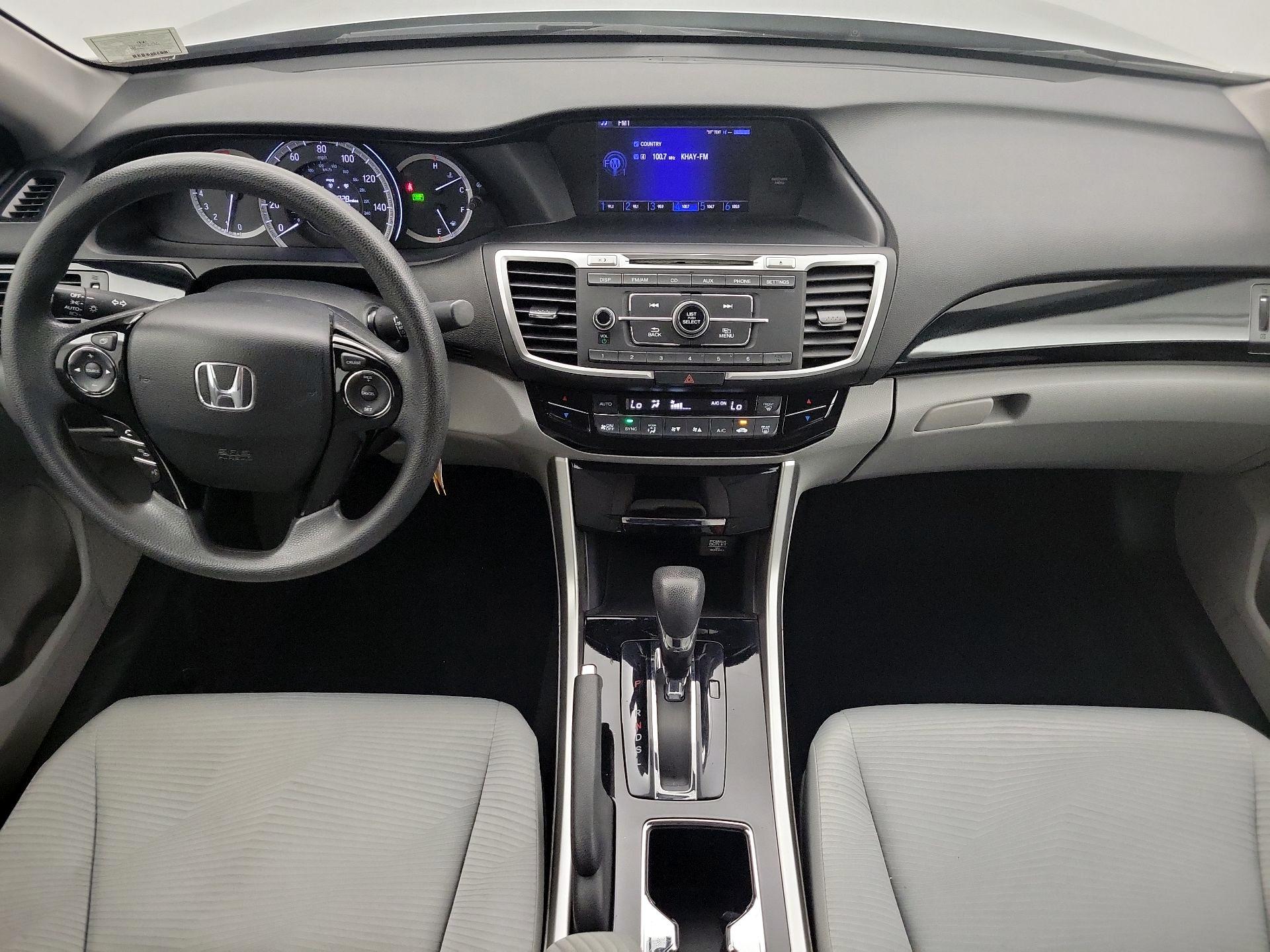Thumbnail: 2016 Honda Accord - 9
