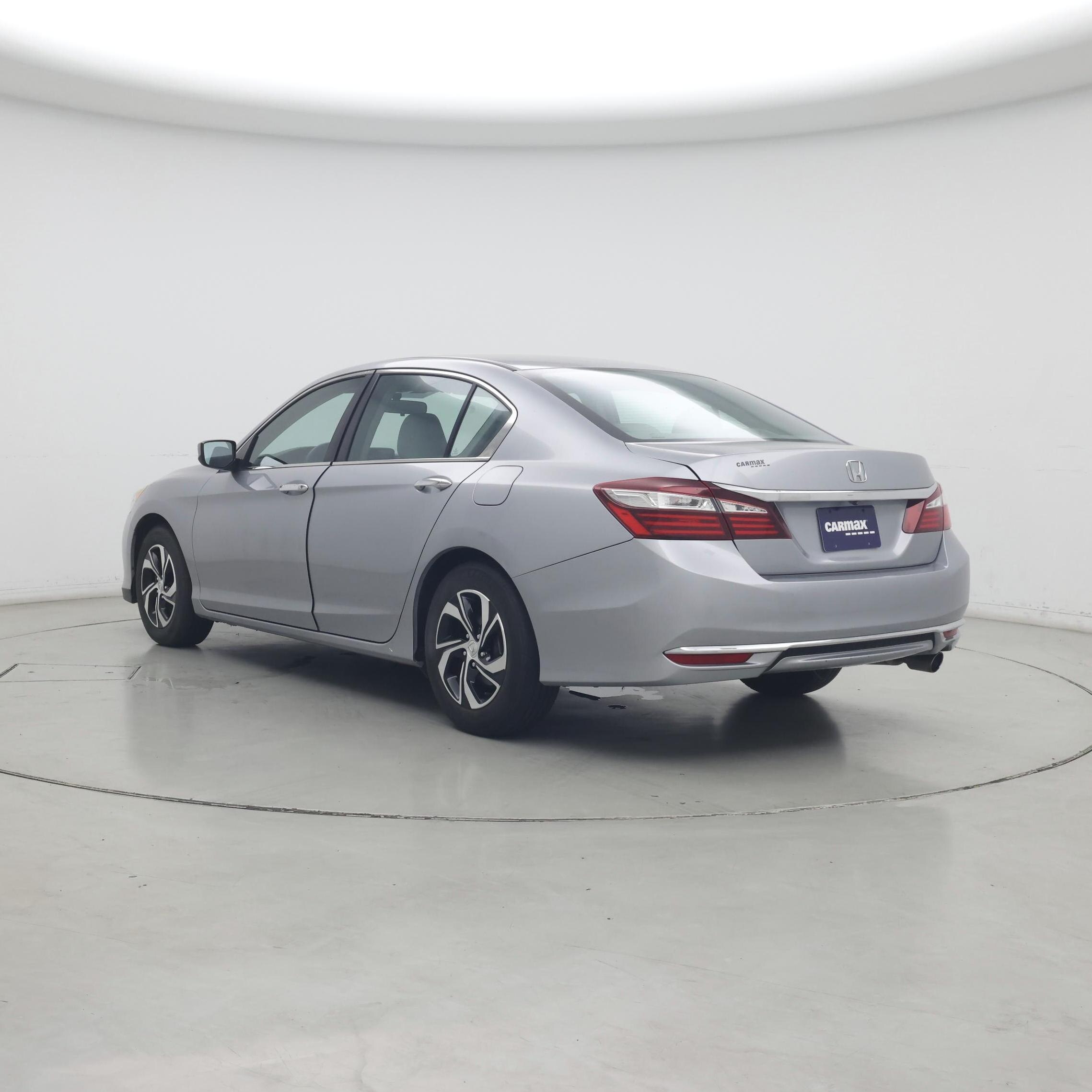 Thumbnail: 2016 Honda Accord - 2