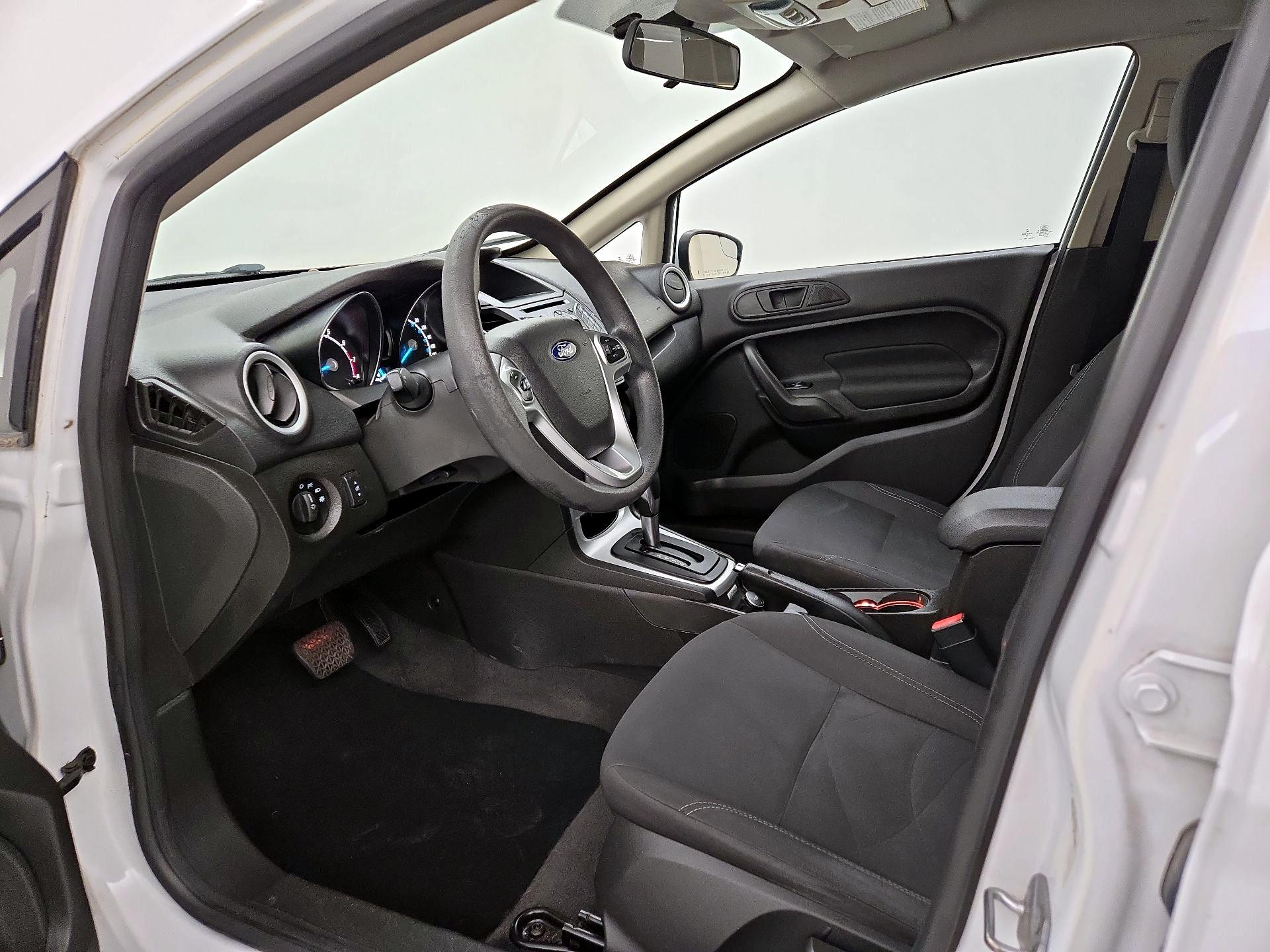 Thumbnail: 2018 Ford Fiesta - 11