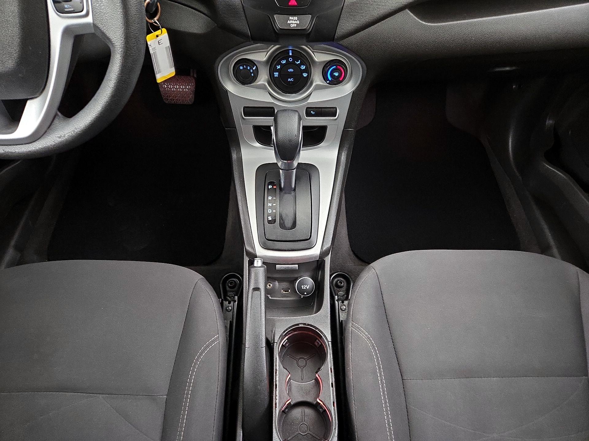 Thumbnail: 2018 Ford Fiesta - 17