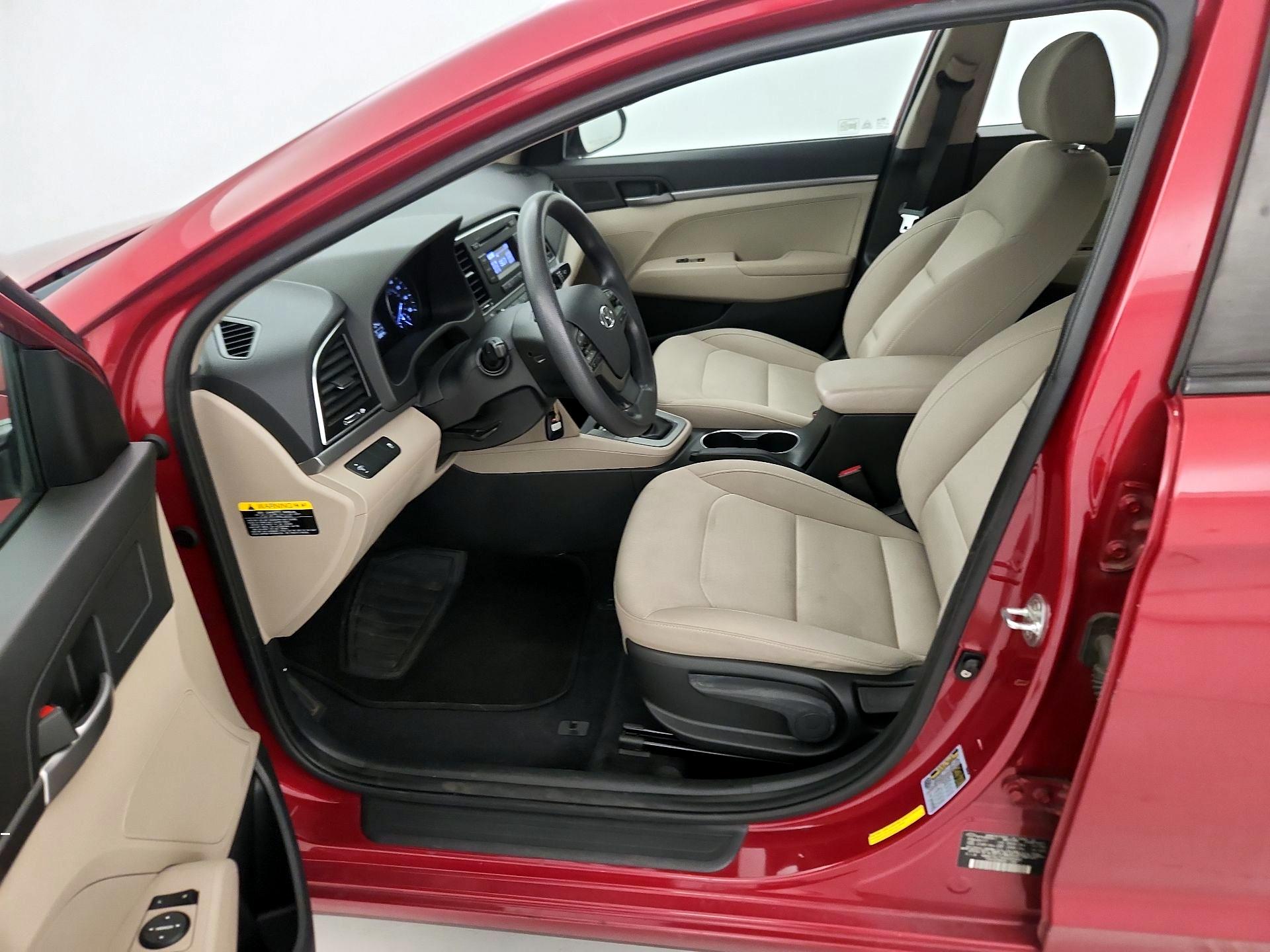 Thumbnail: 2017 Hyundai Elantra - 11
