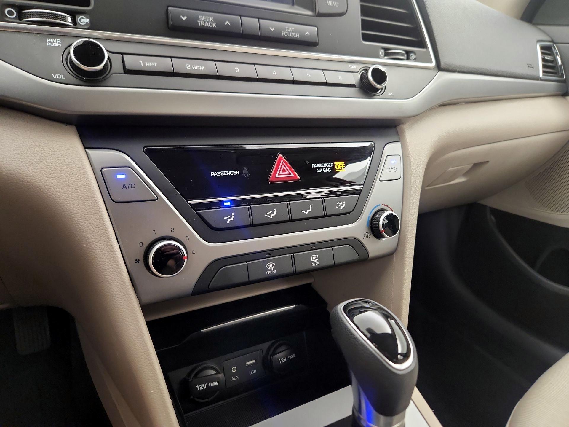 Thumbnail: 2017 Hyundai Elantra - 15