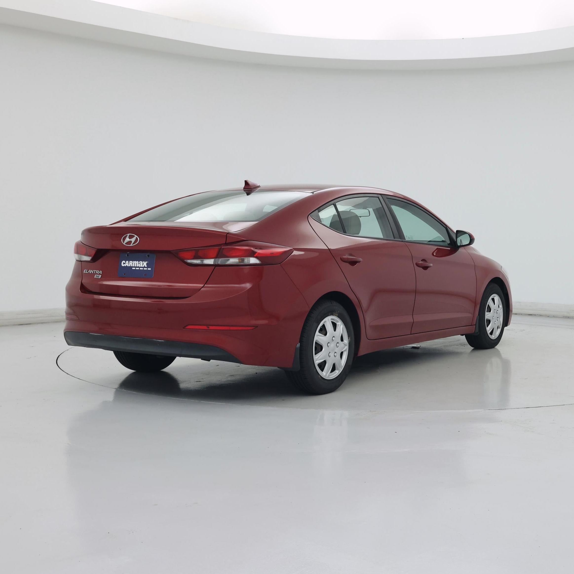 Thumbnail: 2017 Hyundai Elantra - 8