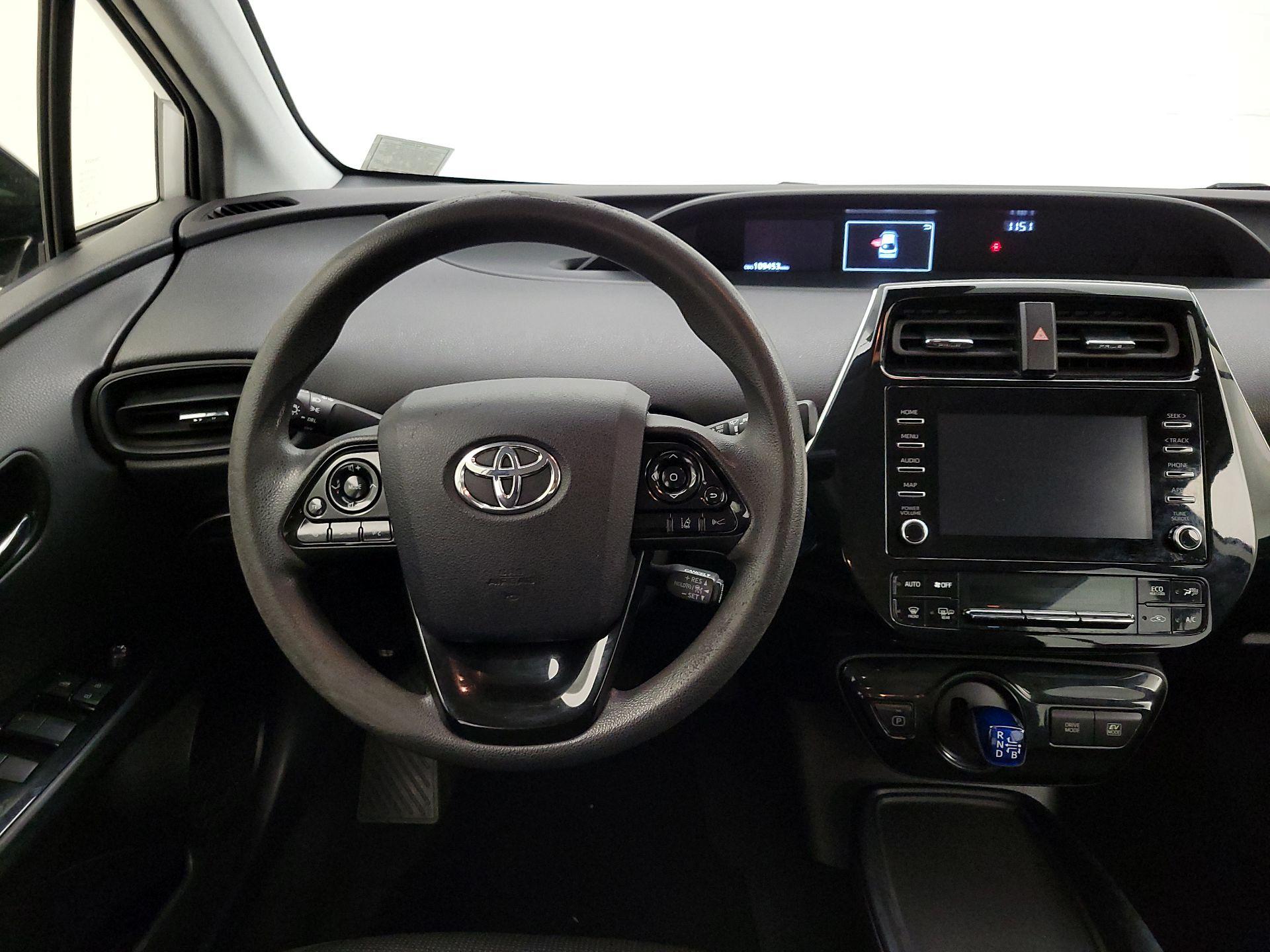 Thumbnail: 2020 Toyota Prius - 10
