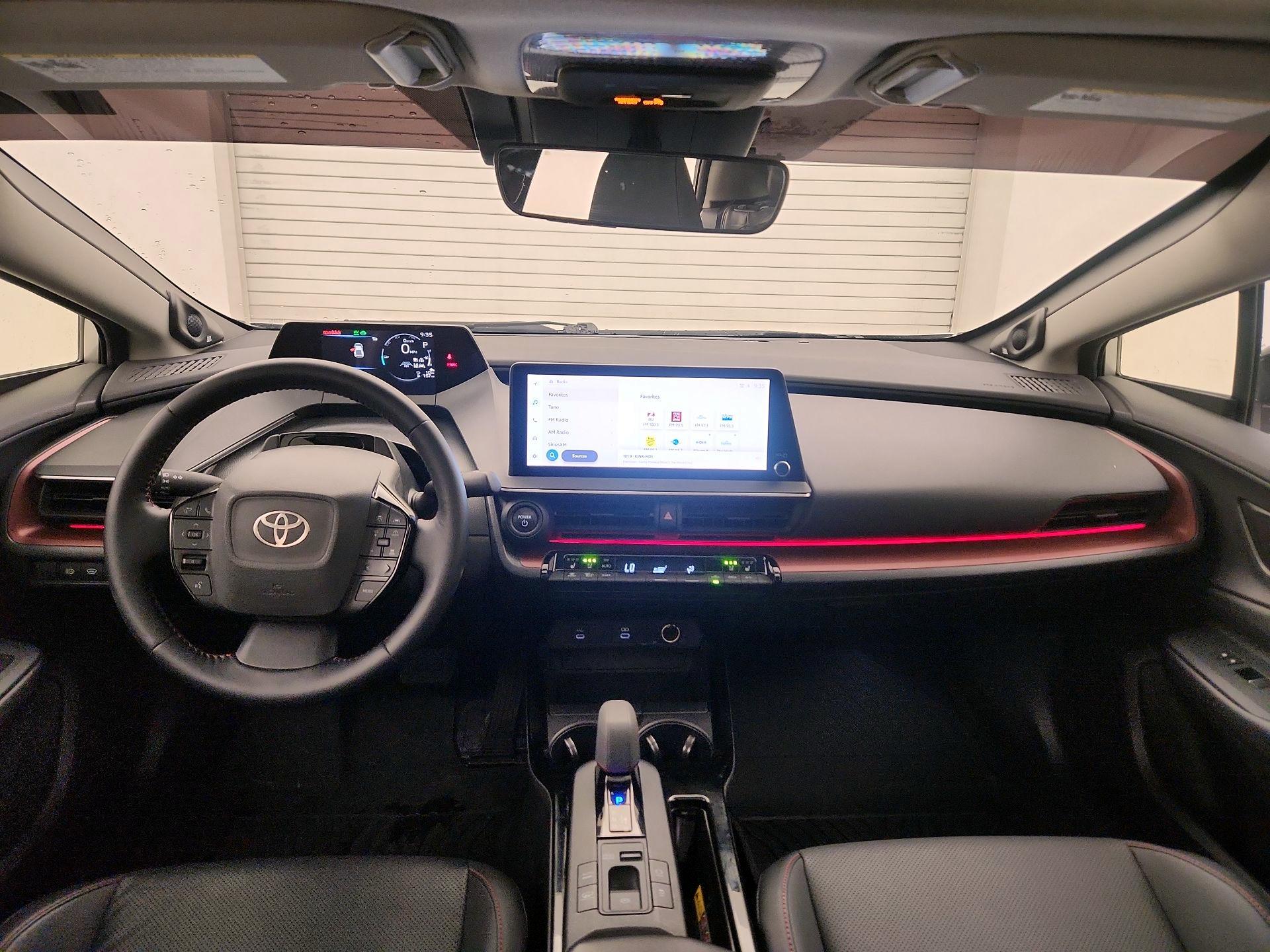 Thumbnail: 2023 Toyota Prius Prime - 9