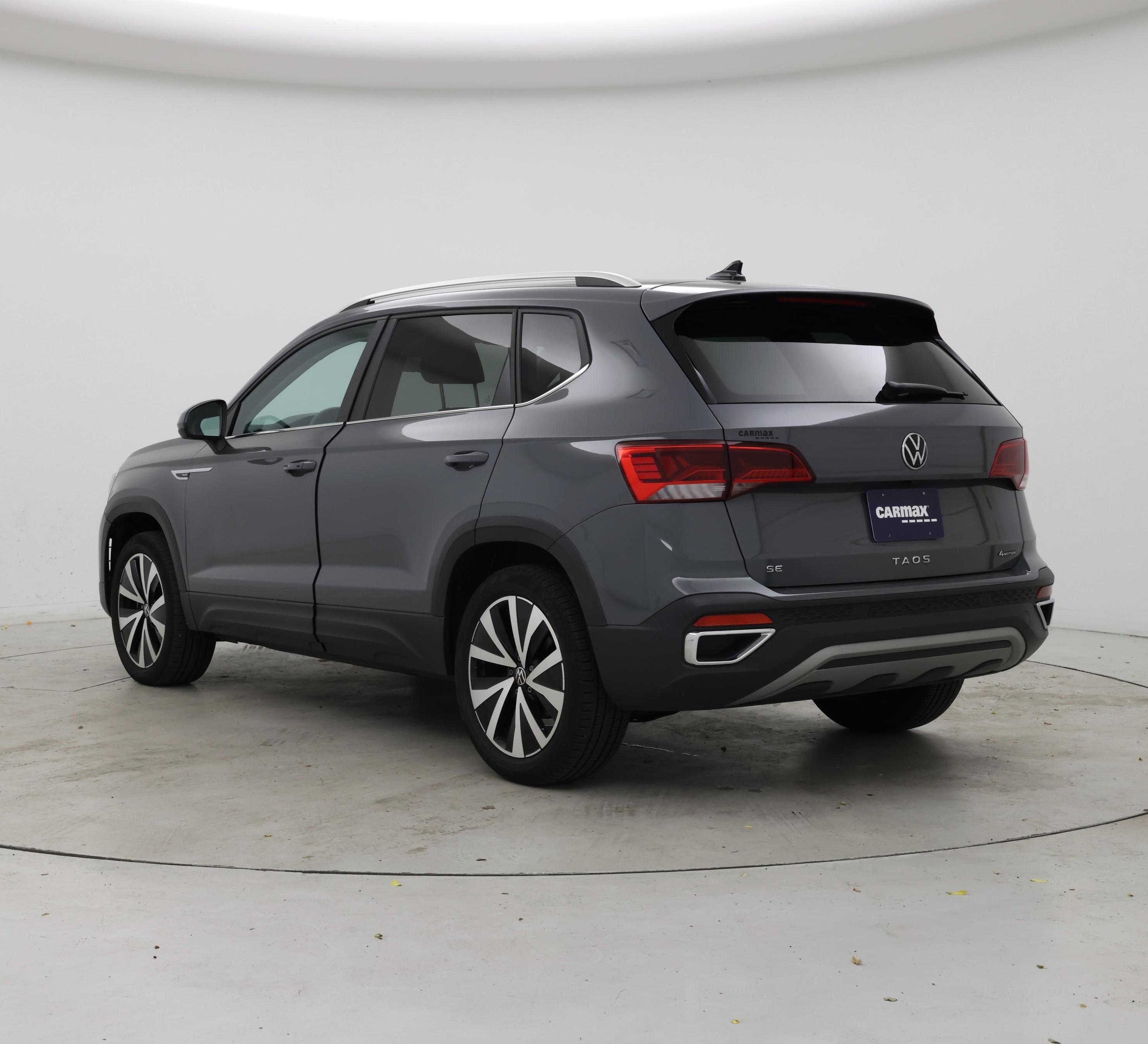 Thumbnail: 2022 Volkswagen Taos - 2