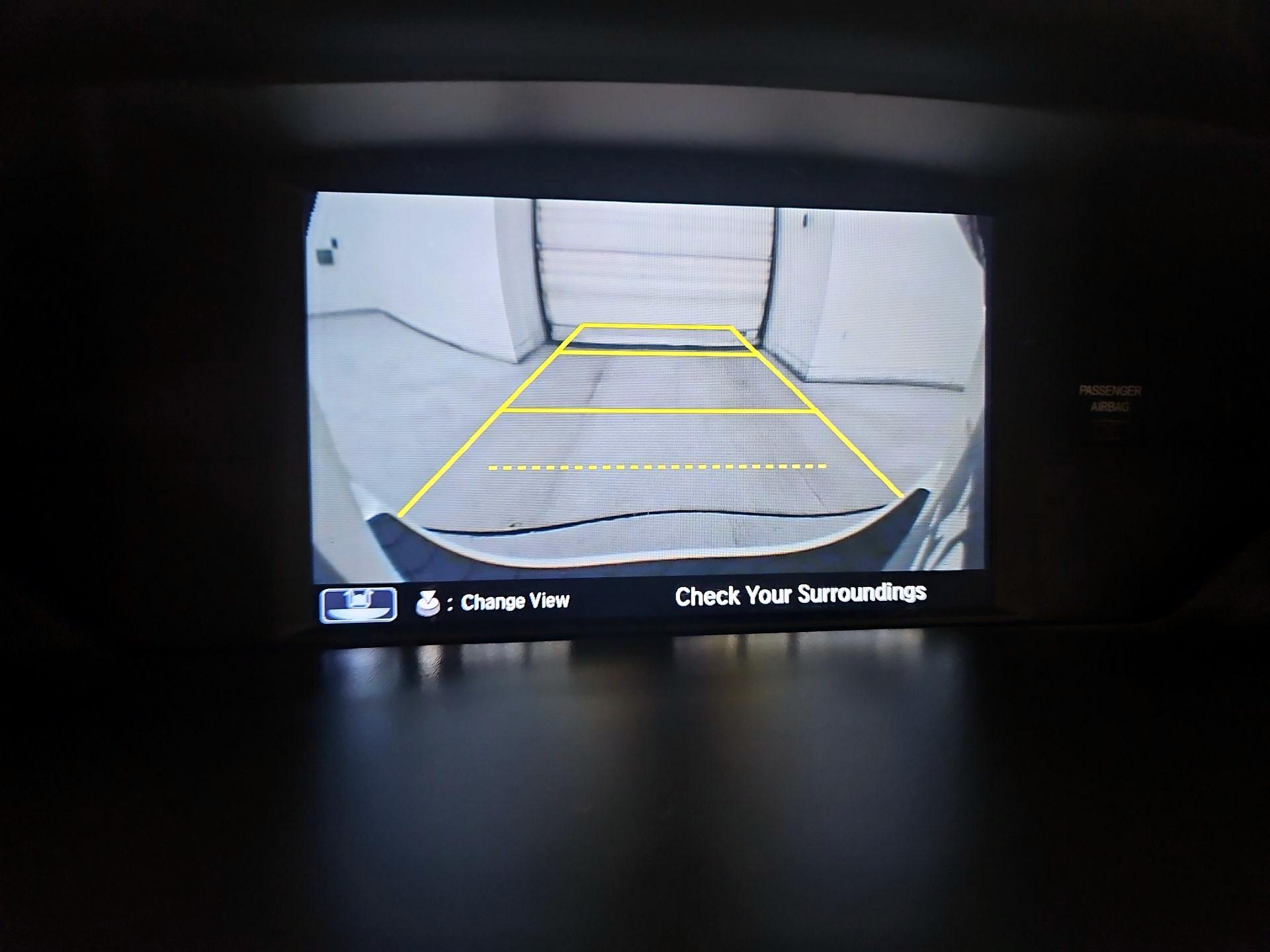 Thumbnail: 2015 Honda Odyssey - 15