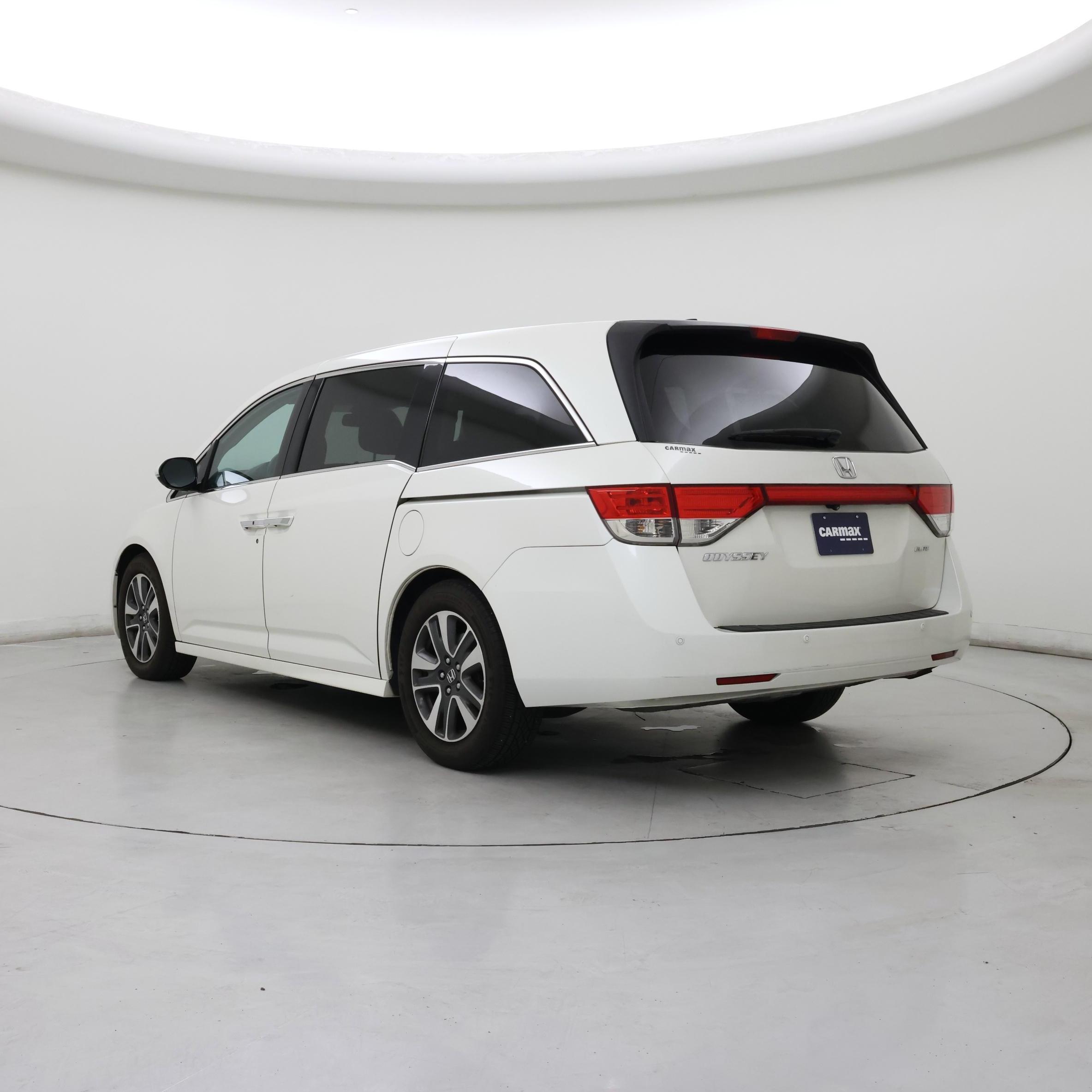 Thumbnail: 2015 Honda Odyssey - 2