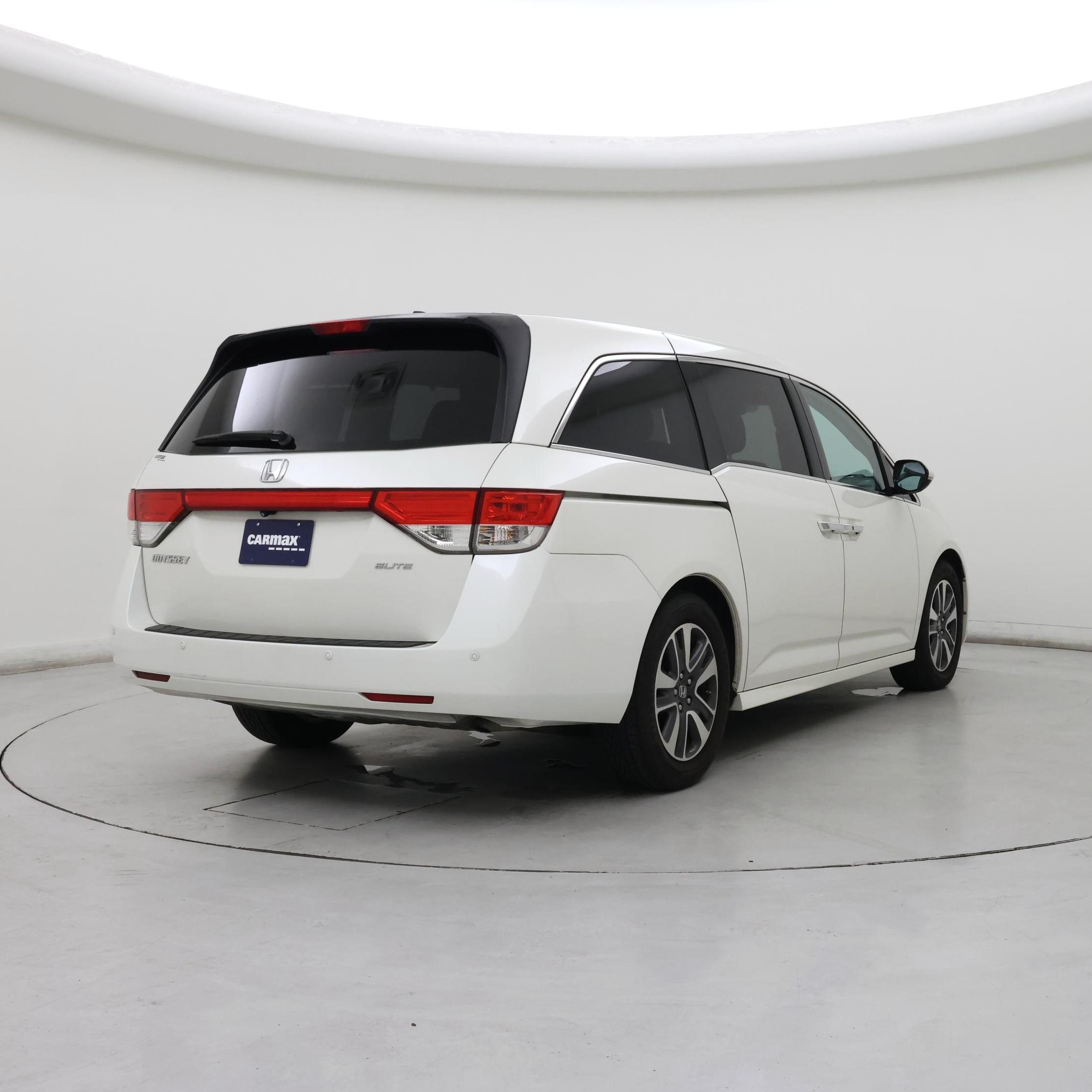 Thumbnail: 2015 Honda Odyssey - 8