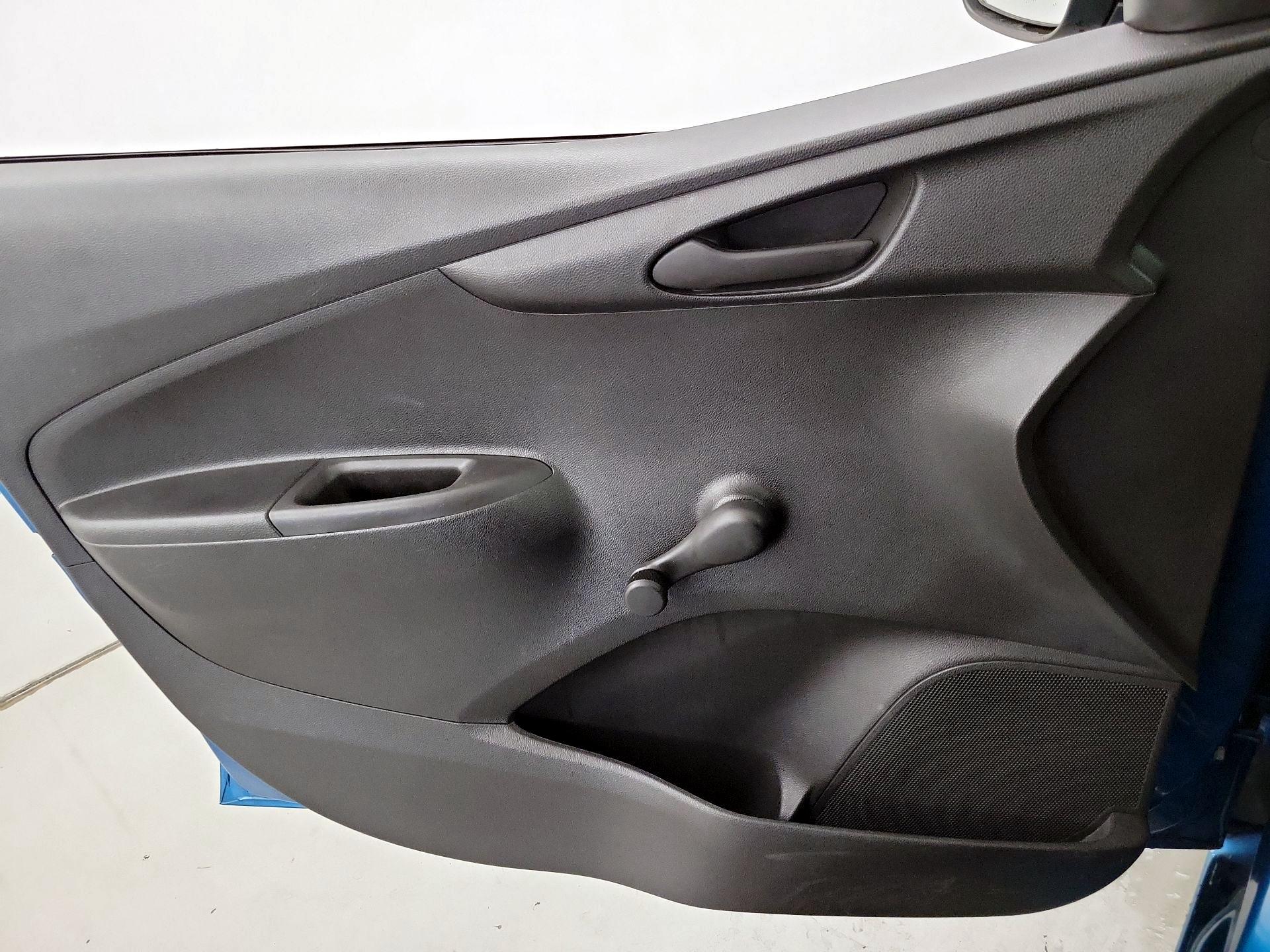 Thumbnail: 2020 Chevrolet Spark - 12