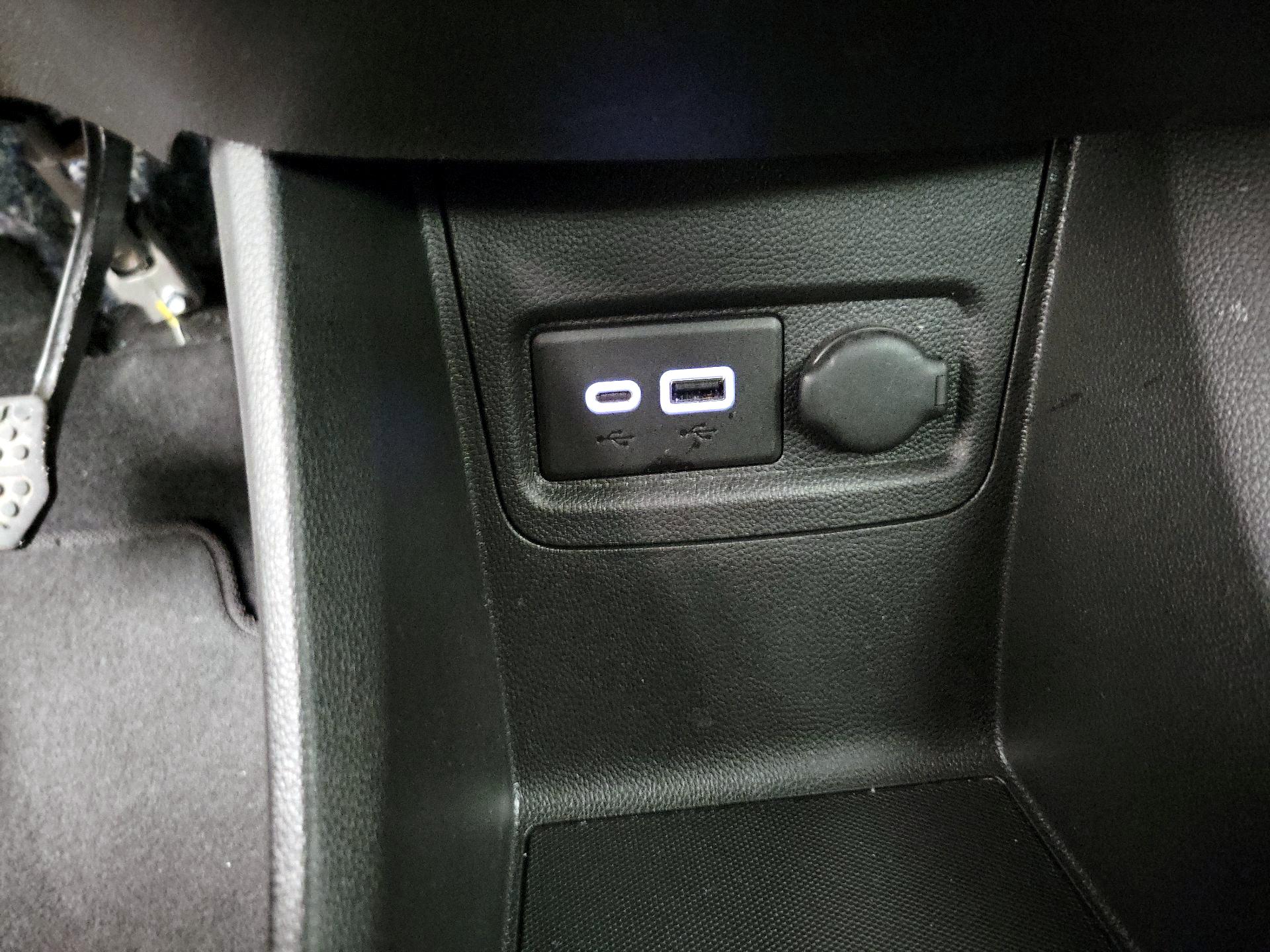 Thumbnail: 2020 Chevrolet Spark - 18
