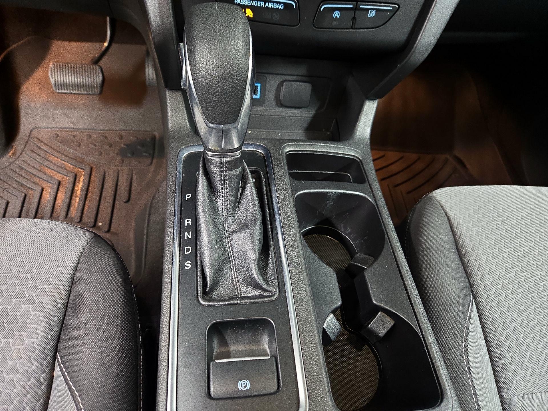 Thumbnail: 2019 Ford Escape - 17