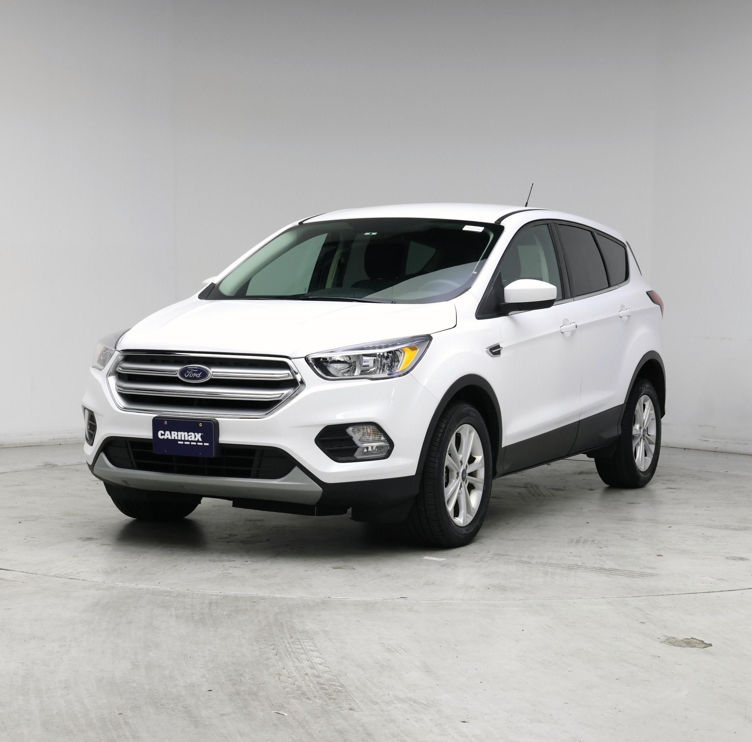 Thumbnail: 2019 Ford Escape - 4