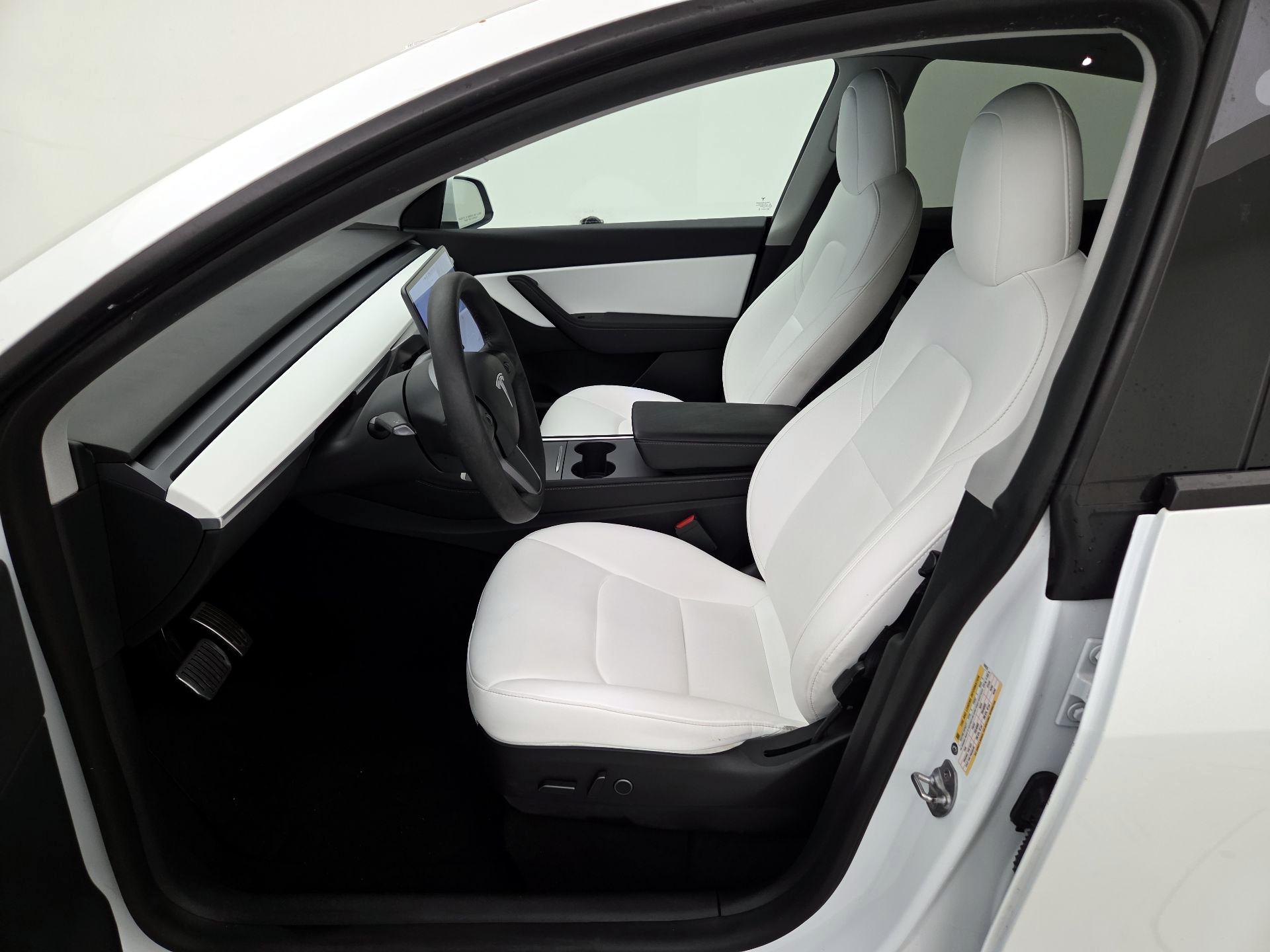 Thumbnail: 2021 Tesla Model Y - 11