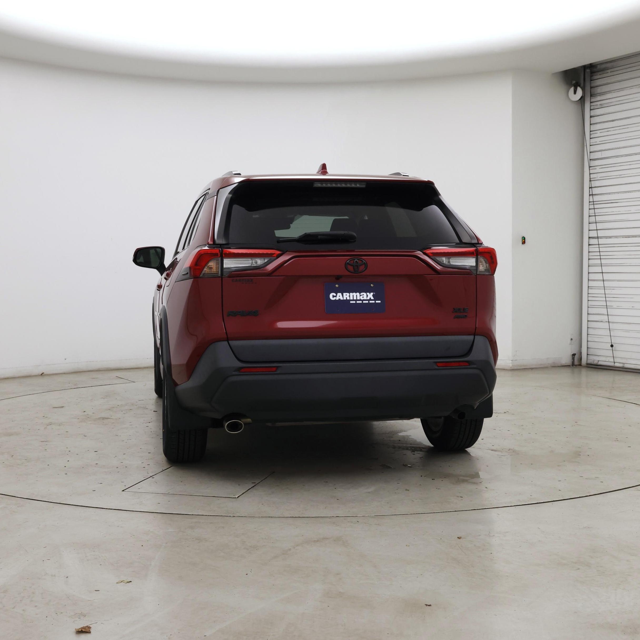 Thumbnail: 2020 Toyota RAV4 - 6