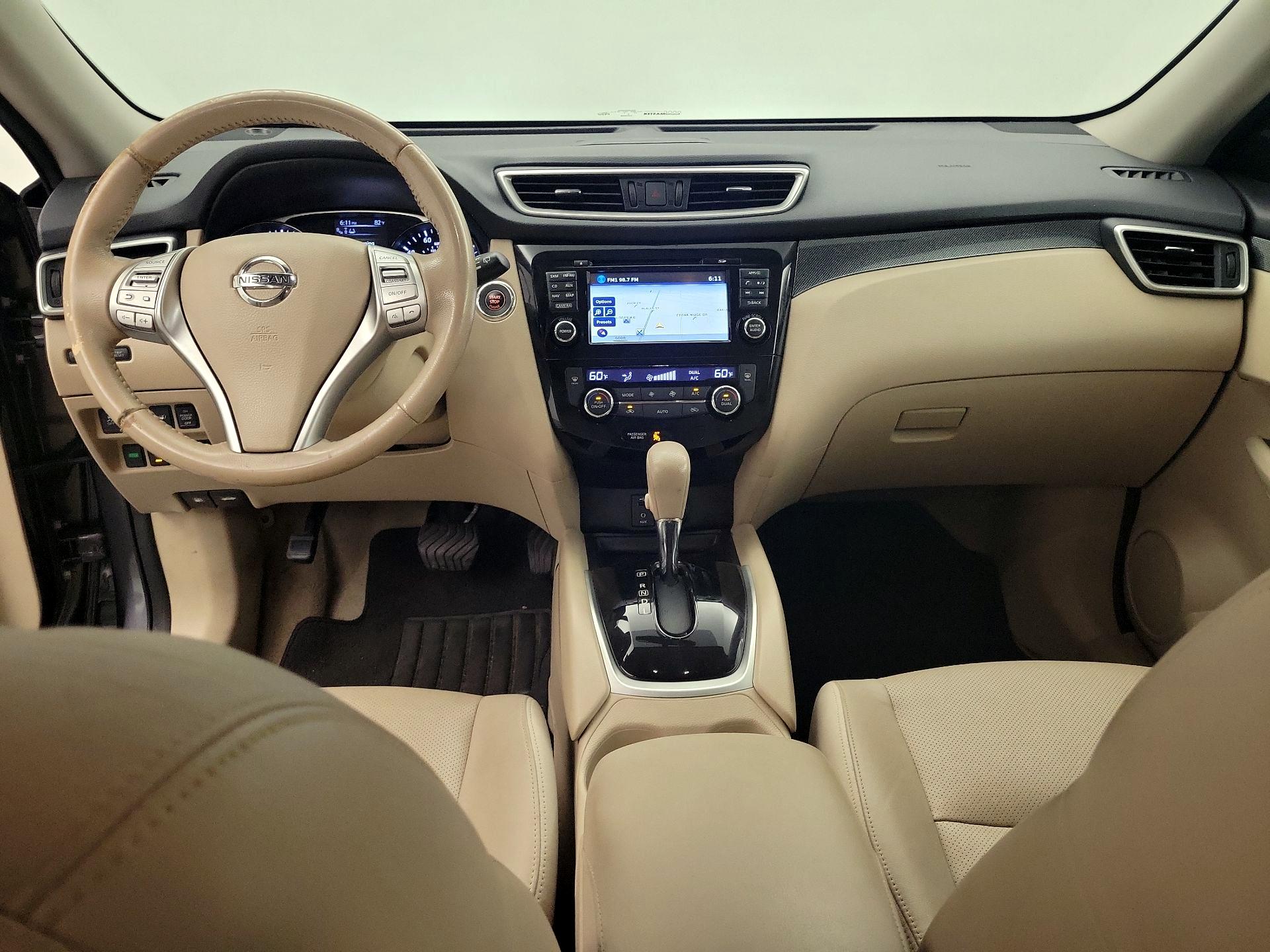 Thumbnail: 2015 Nissan Rogue - 9