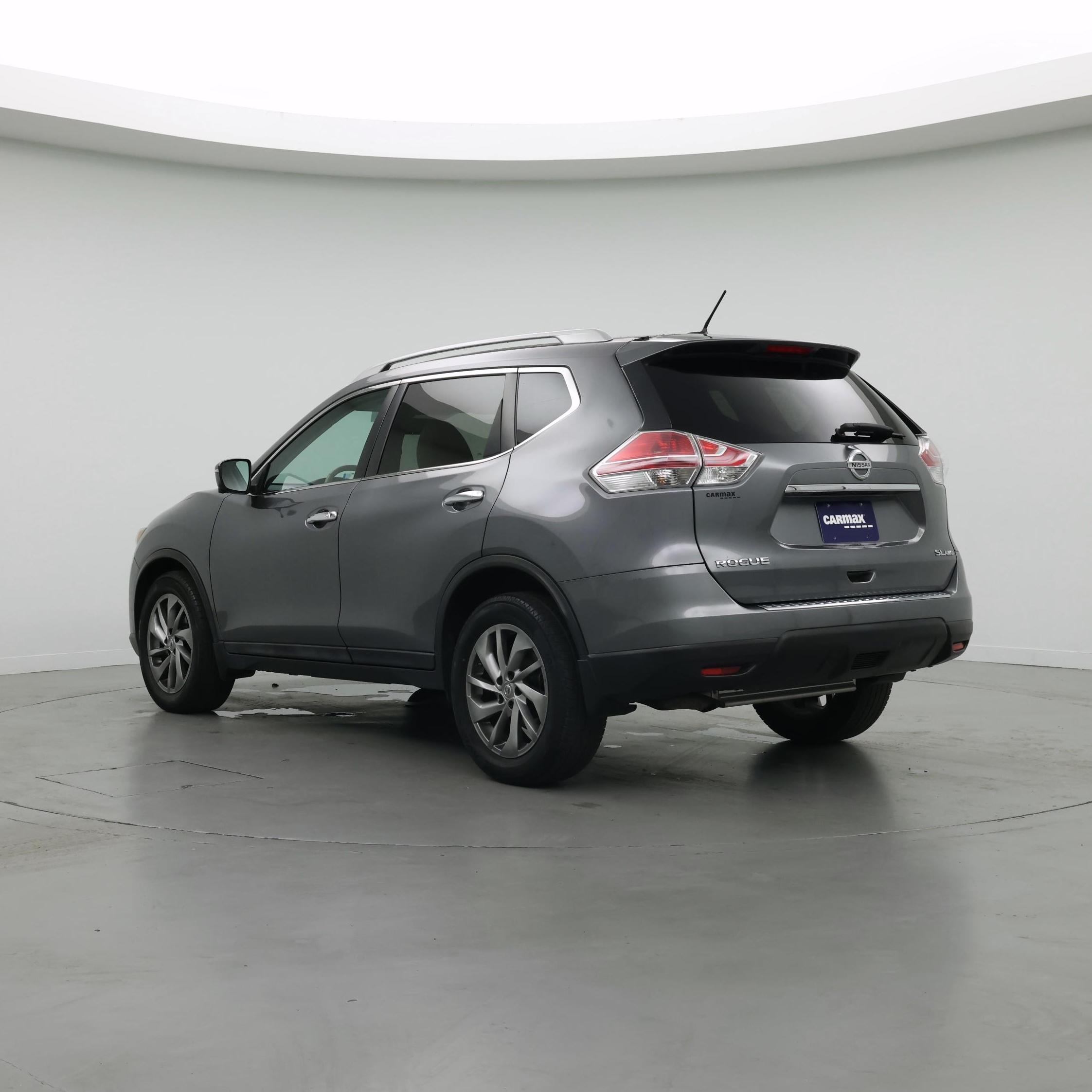 Thumbnail: 2015 Nissan Rogue - 2
