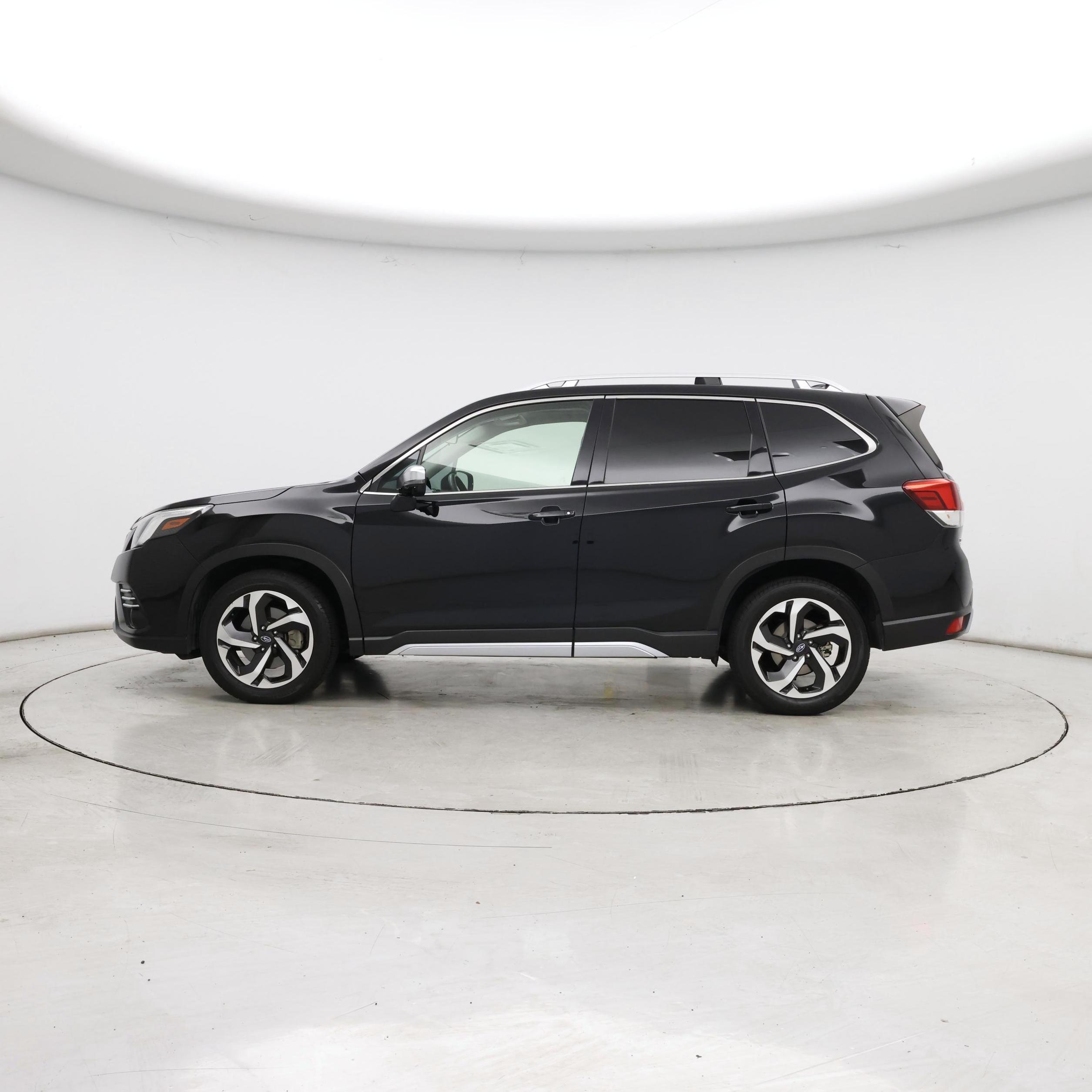 Thumbnail: 2022 Subaru Forester - 3