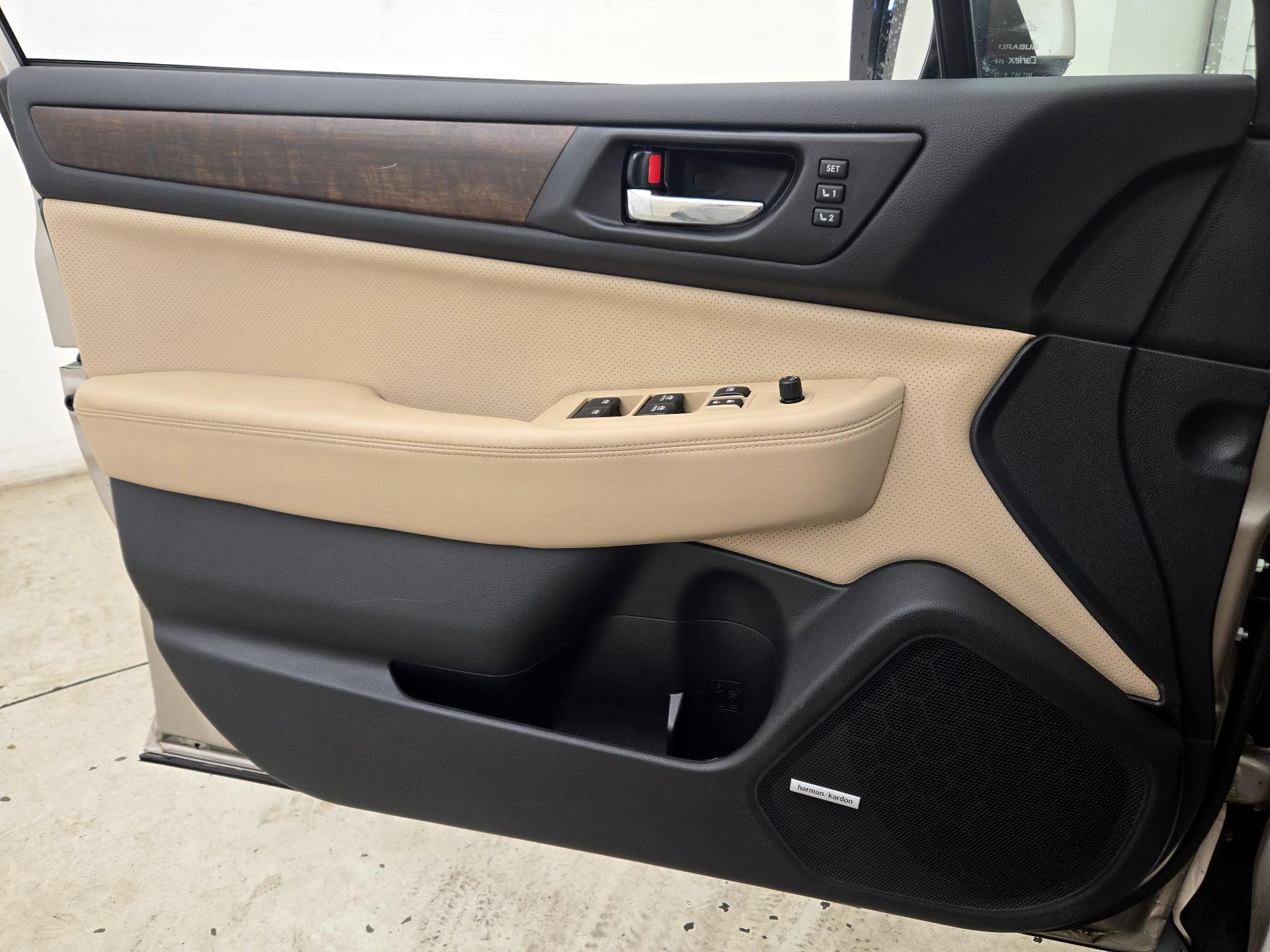 Thumbnail: 2015 Subaru Outback - 12