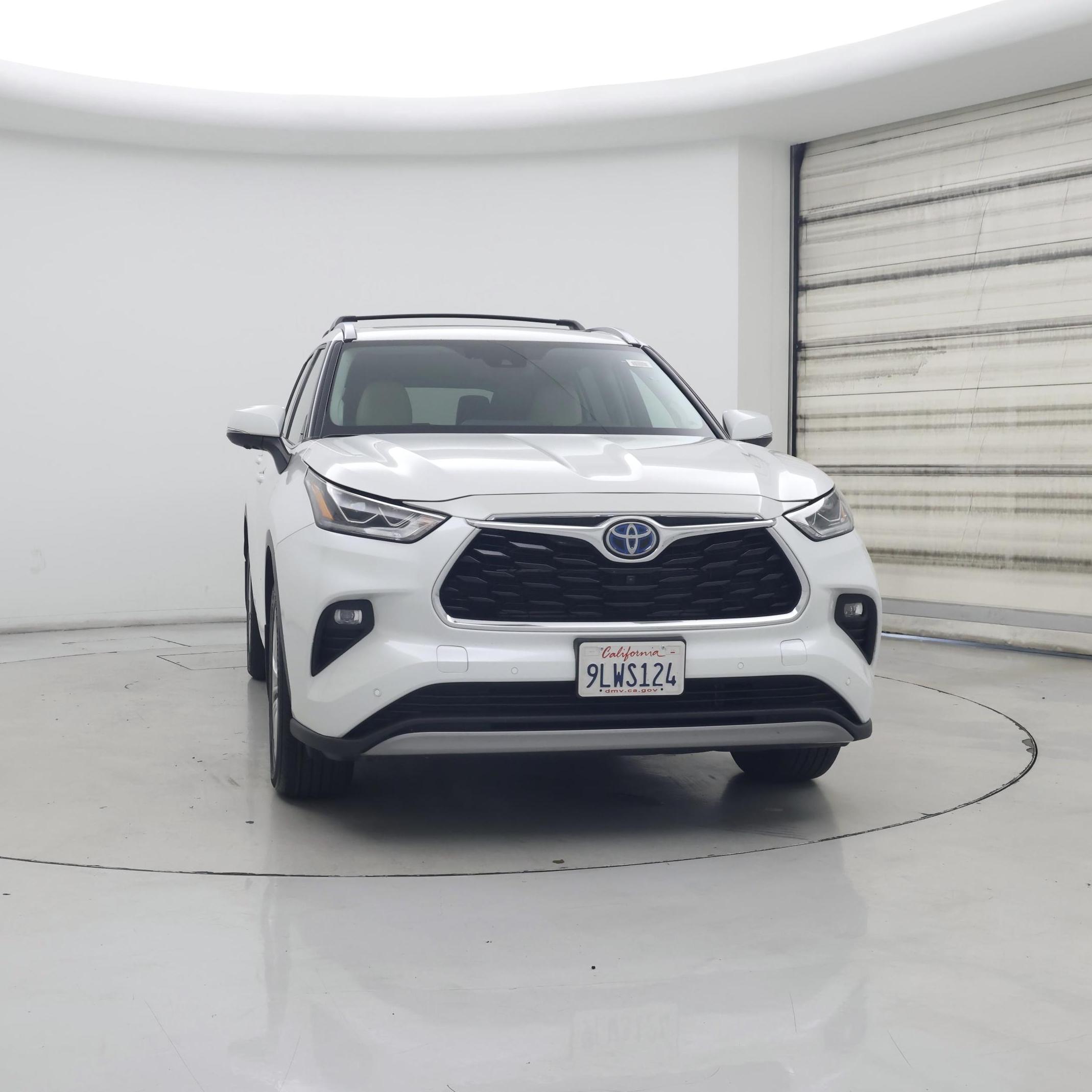Thumbnail: 2024 Toyota Highlander - 5
