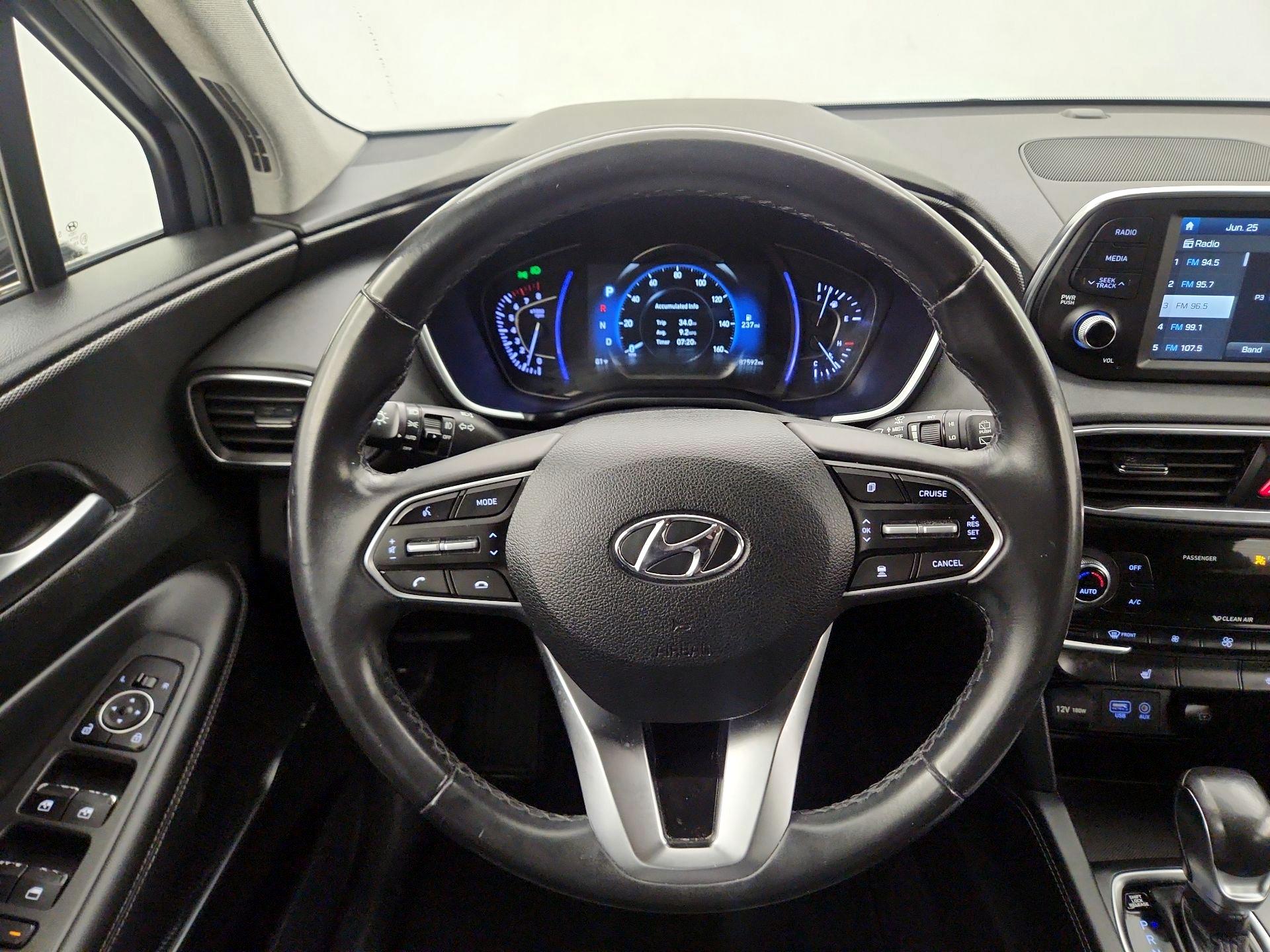 Thumbnail: 2019 Hyundai Santa Fe - 10