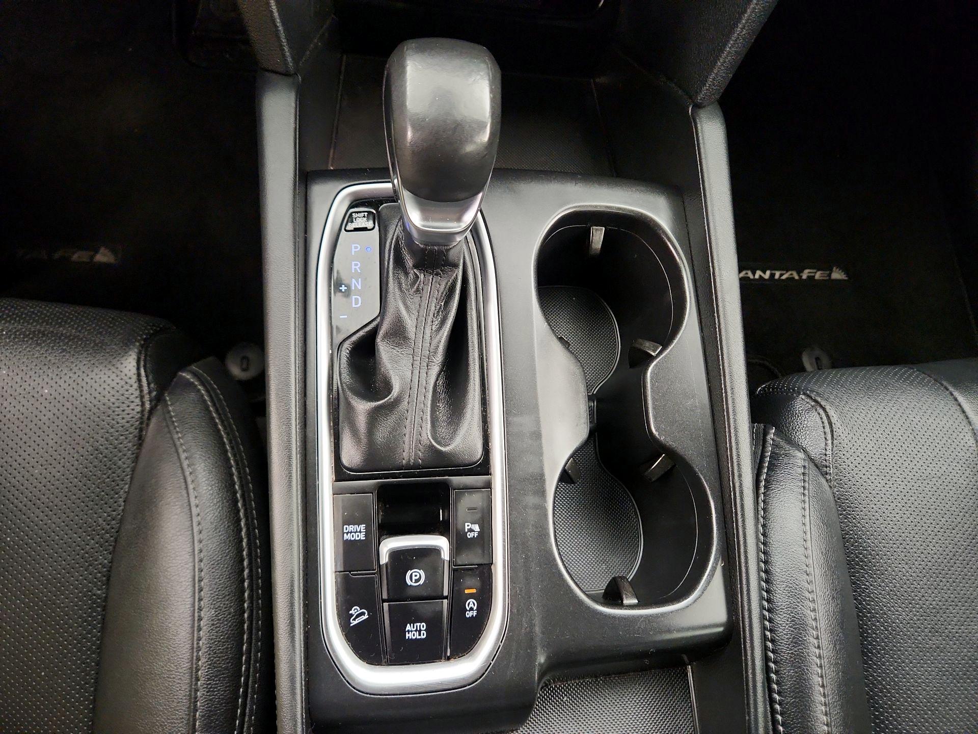 Thumbnail: 2019 Hyundai Santa Fe - 17