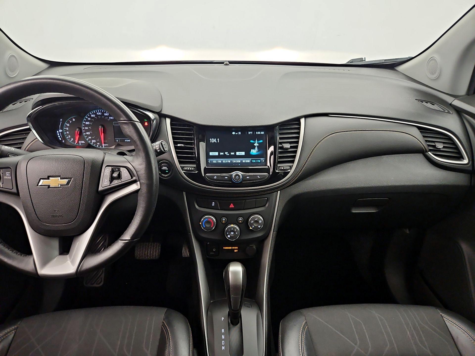 Thumbnail: 2017 Chevrolet Trax - 9