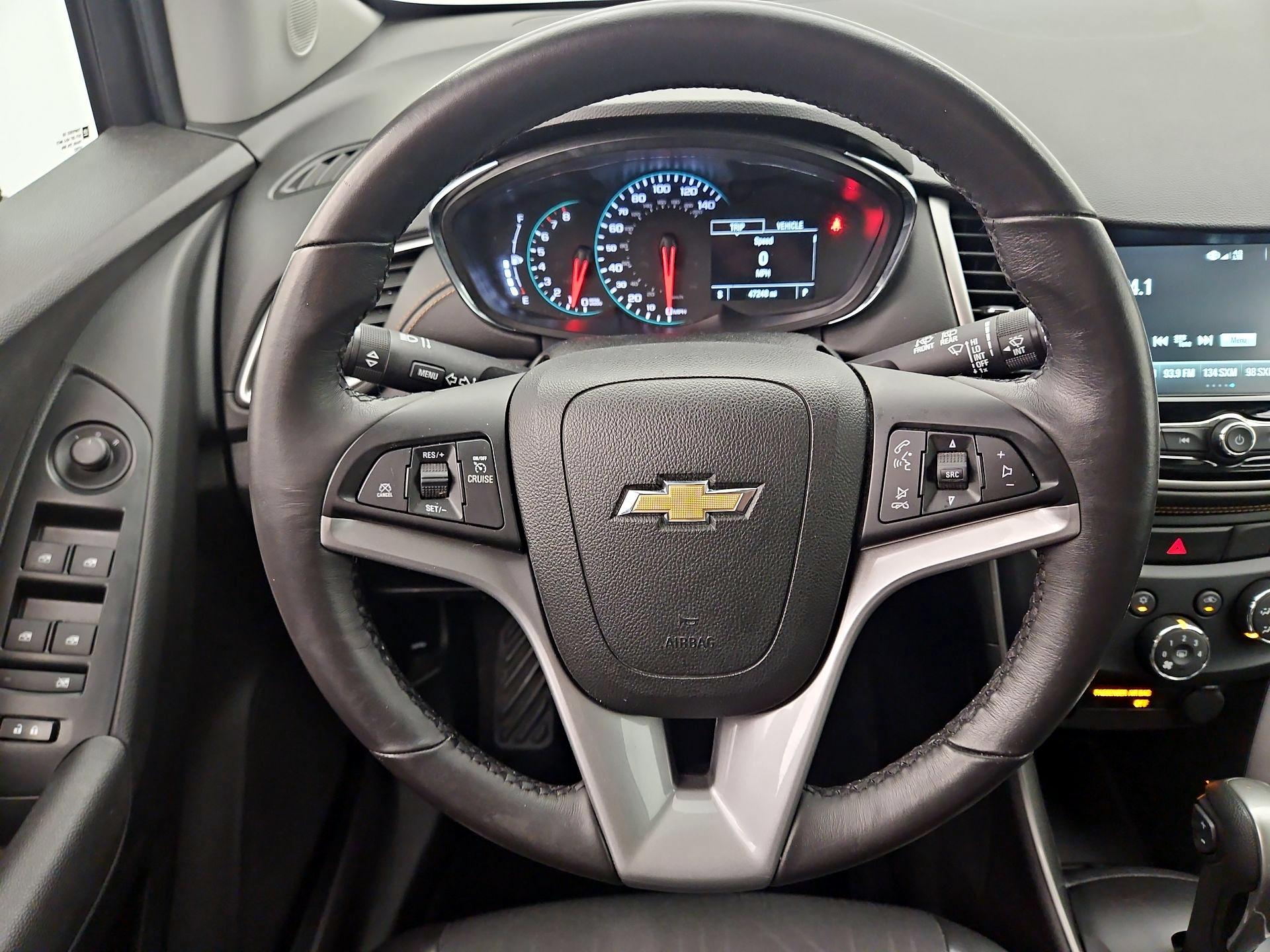 Thumbnail: 2017 Chevrolet Trax - 10
