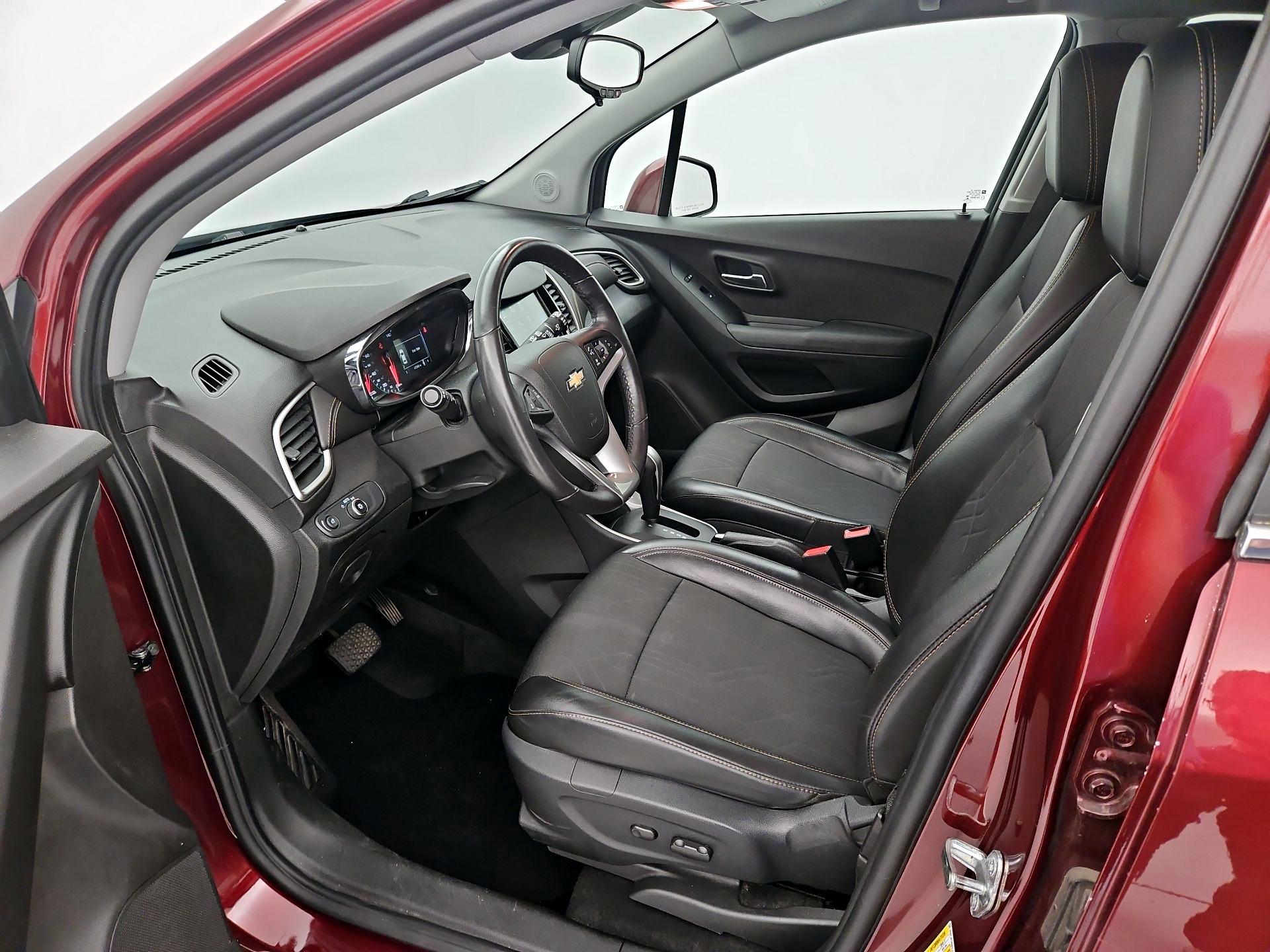 Thumbnail: 2017 Chevrolet Trax - 11
