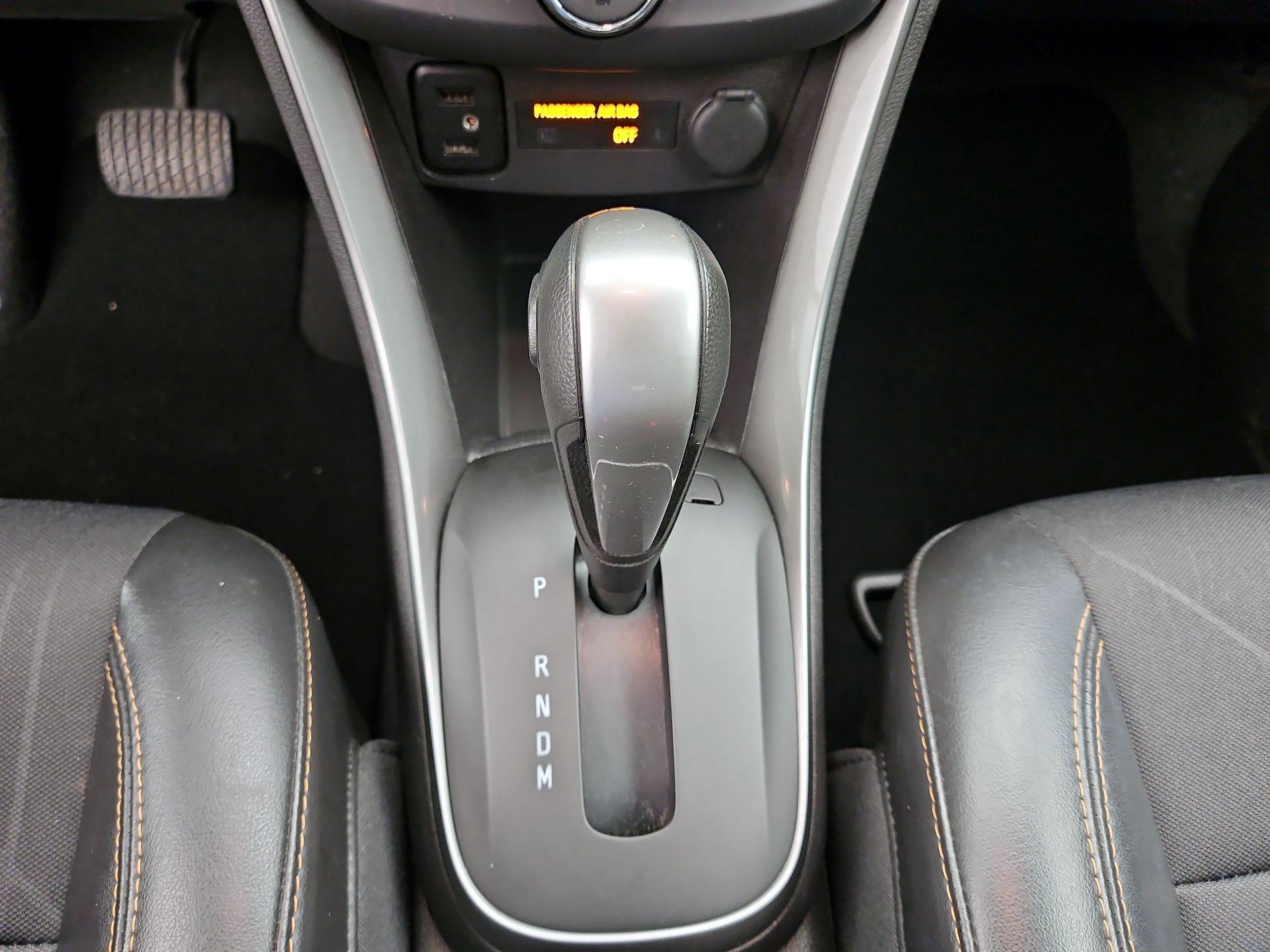 Thumbnail: 2017 Chevrolet Trax - 17