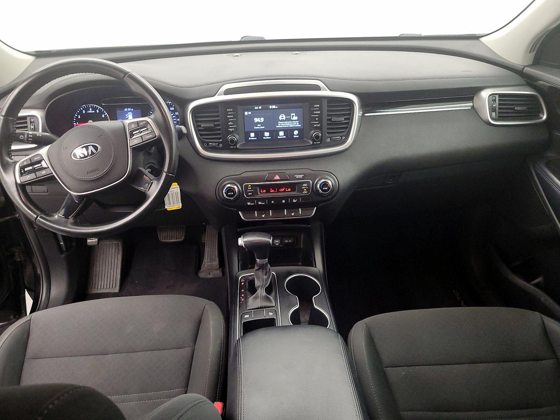 Thumbnail: 2020 Kia Sorento - 9