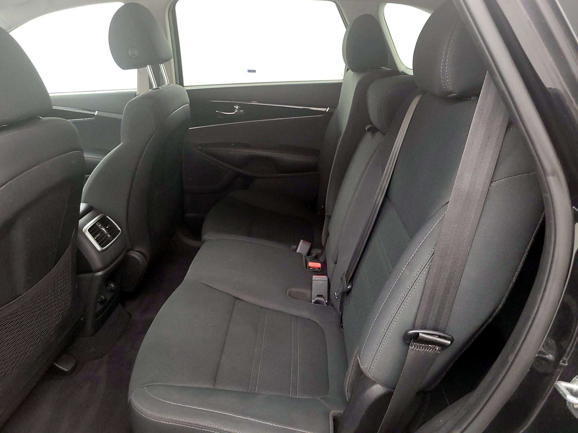 Thumbnail: 2020 Kia Sorento - 19
