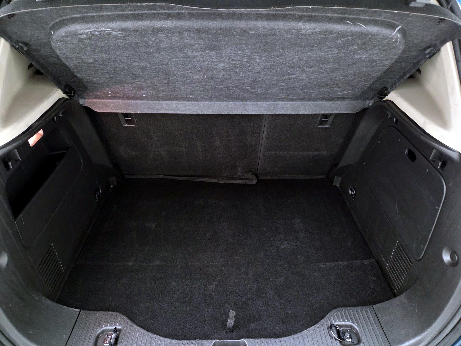 Thumbnail: 2019 Buick Encore - 20