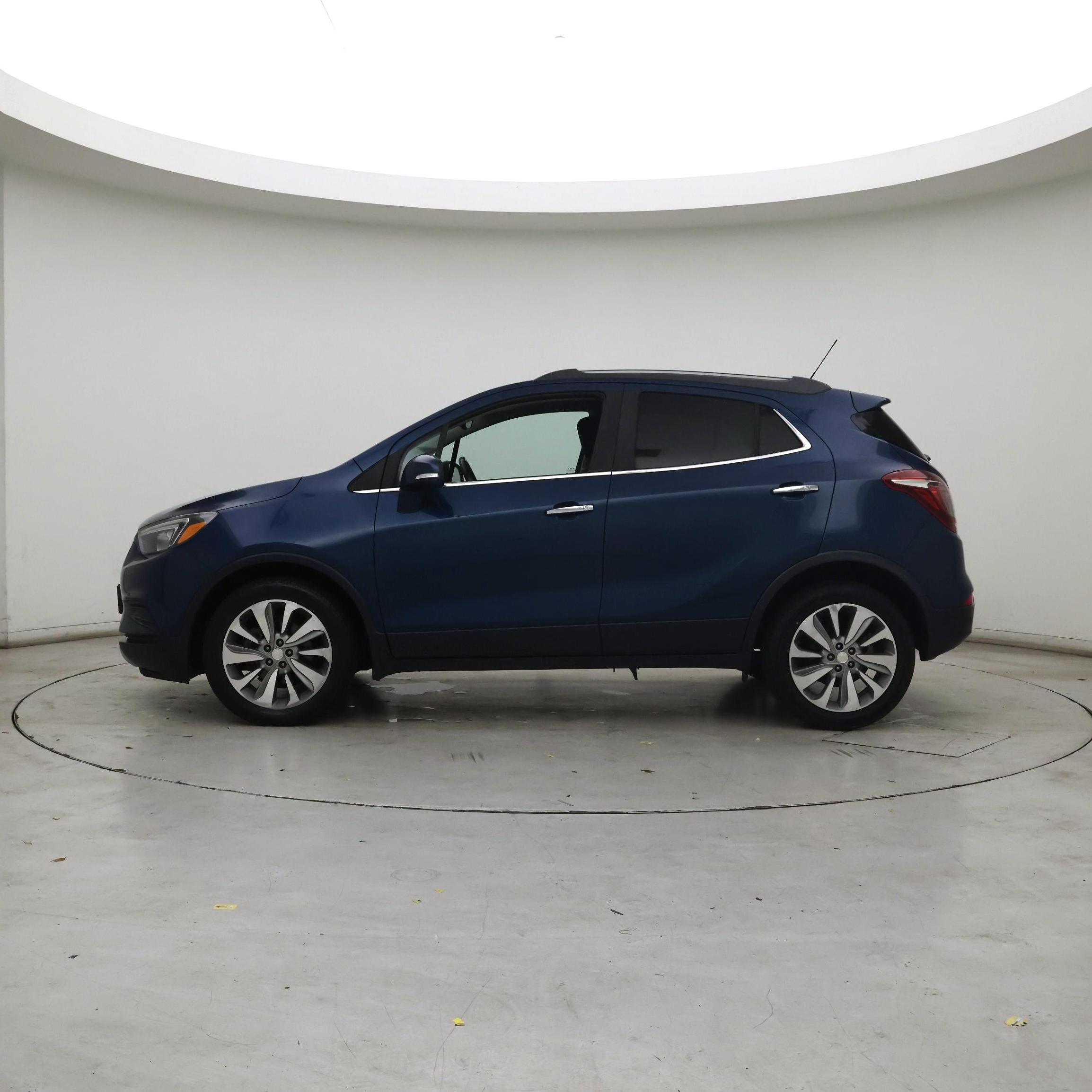 Thumbnail: 2019 Buick Encore - 3