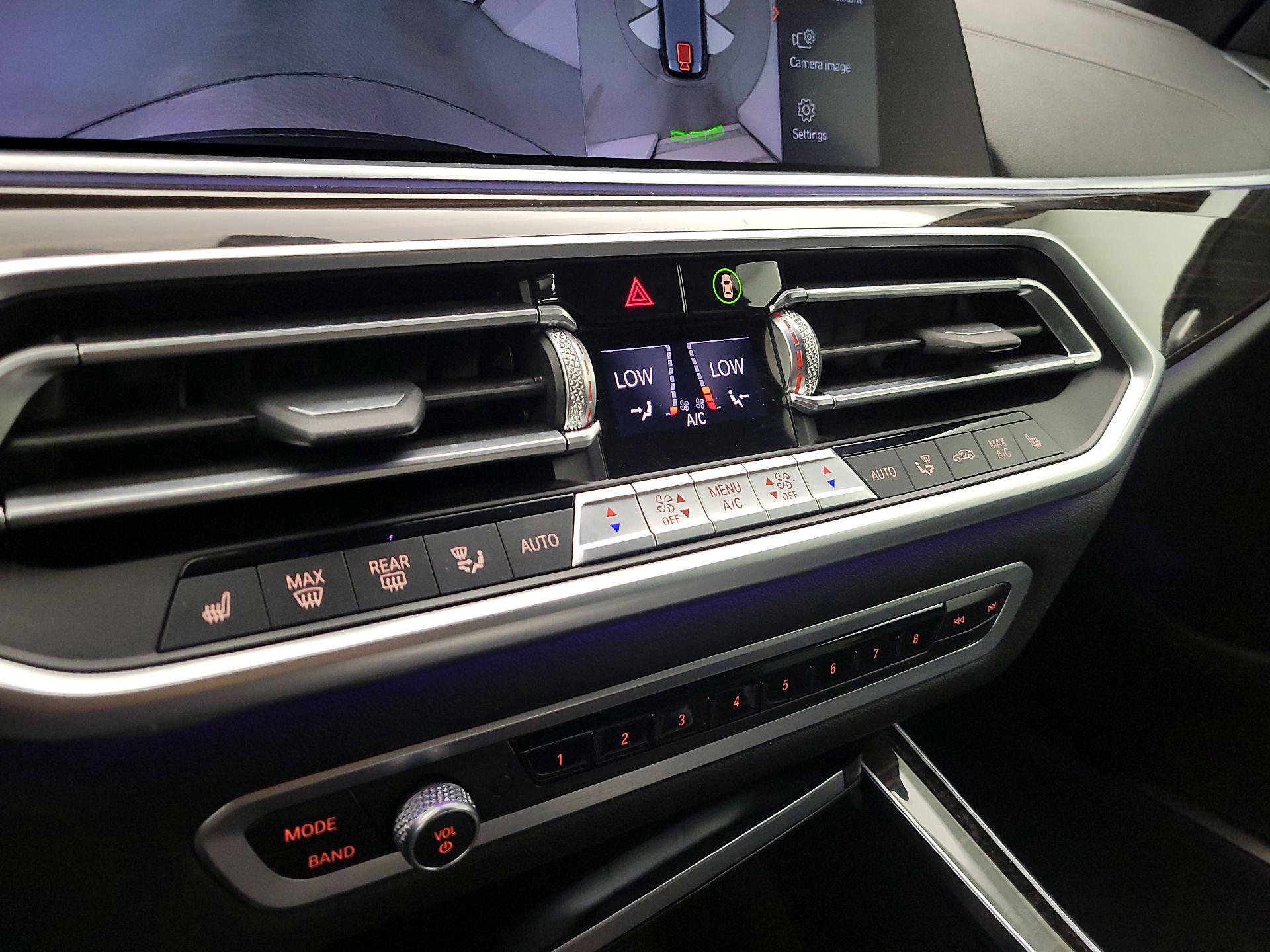 Thumbnail: 2021 BMW X5 - 17