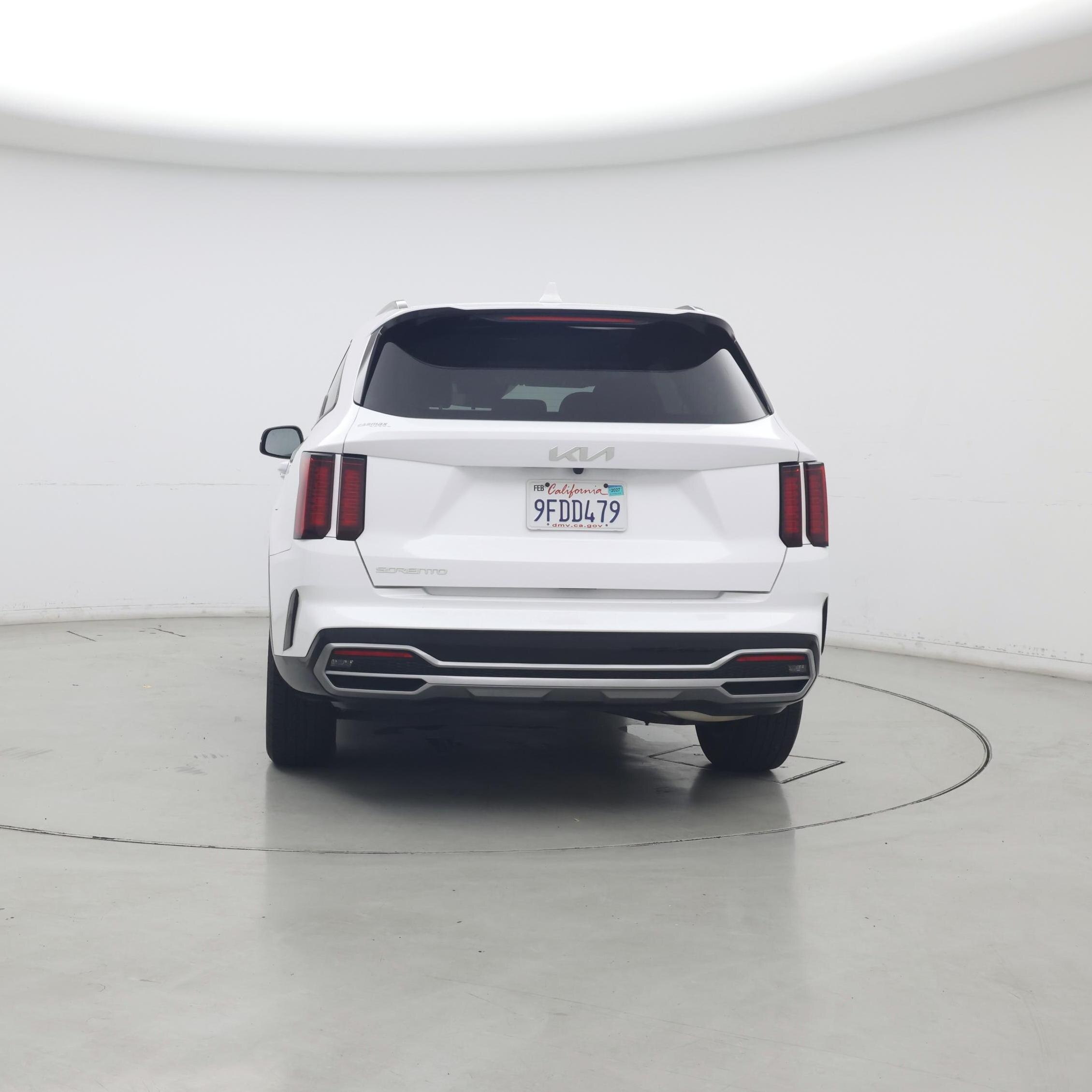 Thumbnail: 2023 Kia Sorento - 6