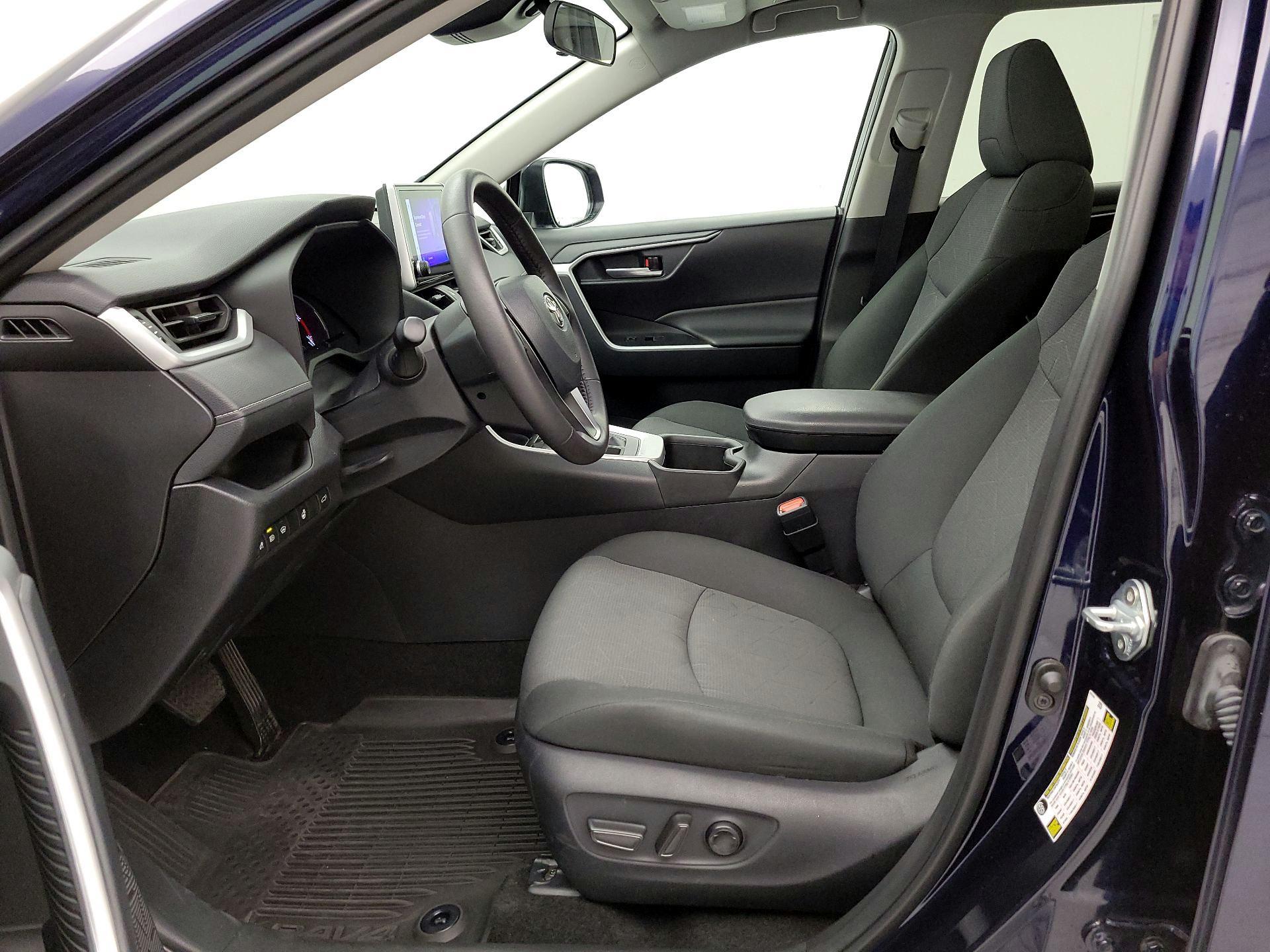 Thumbnail: 2024 Toyota RAV4 - 11