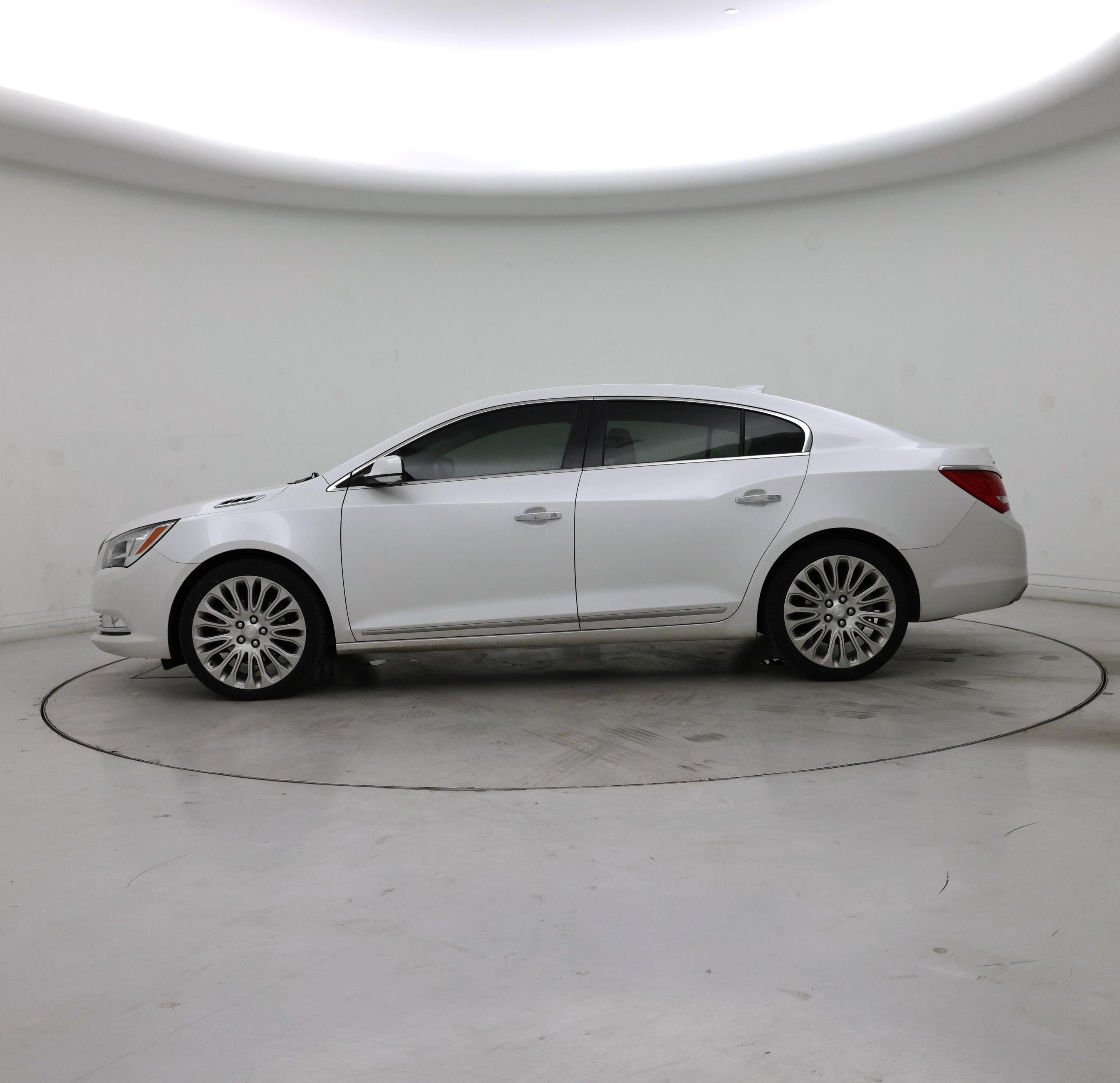 Thumbnail: 2016 Buick LaCrosse - 3
