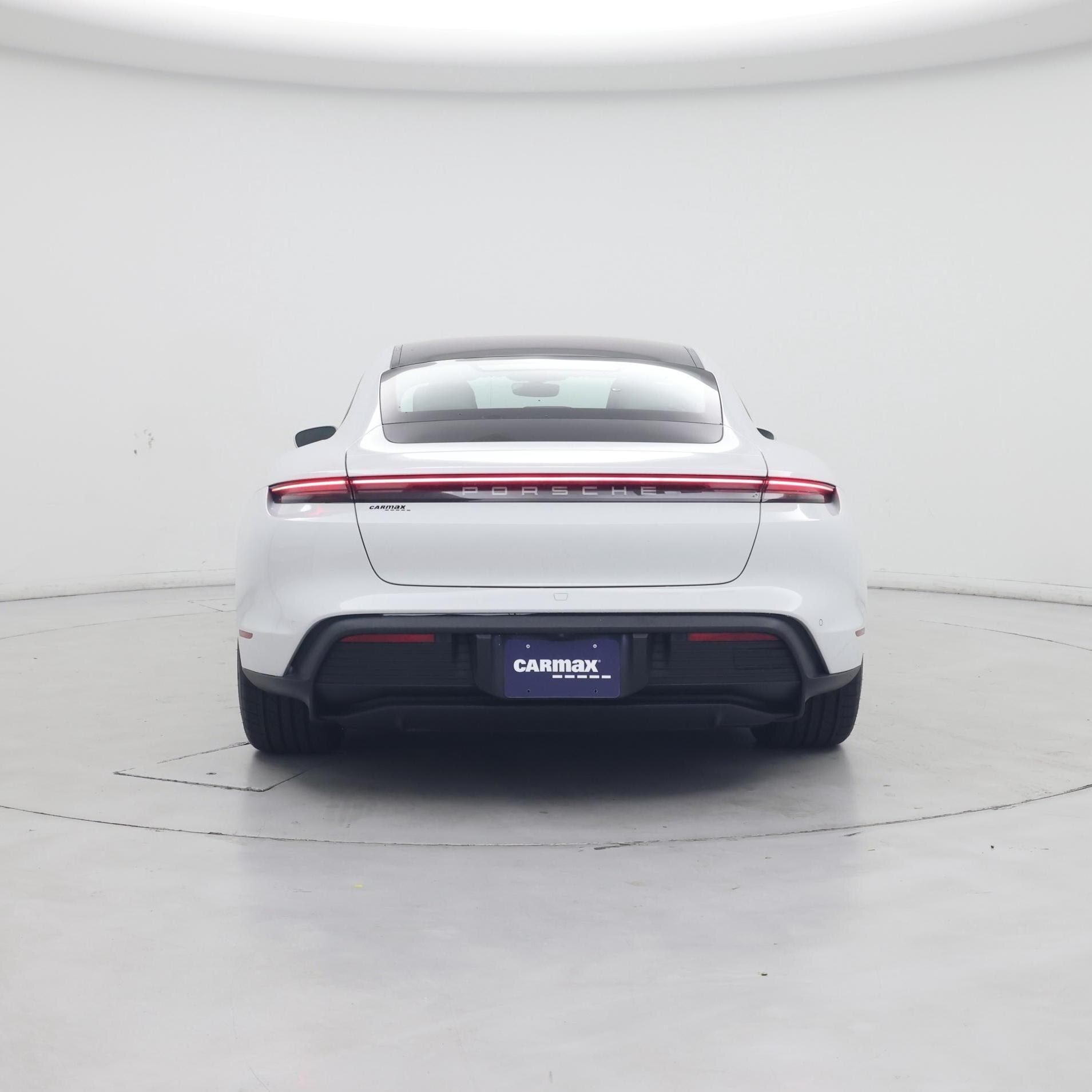 Thumbnail: 2021 Porsche Taycan - 6