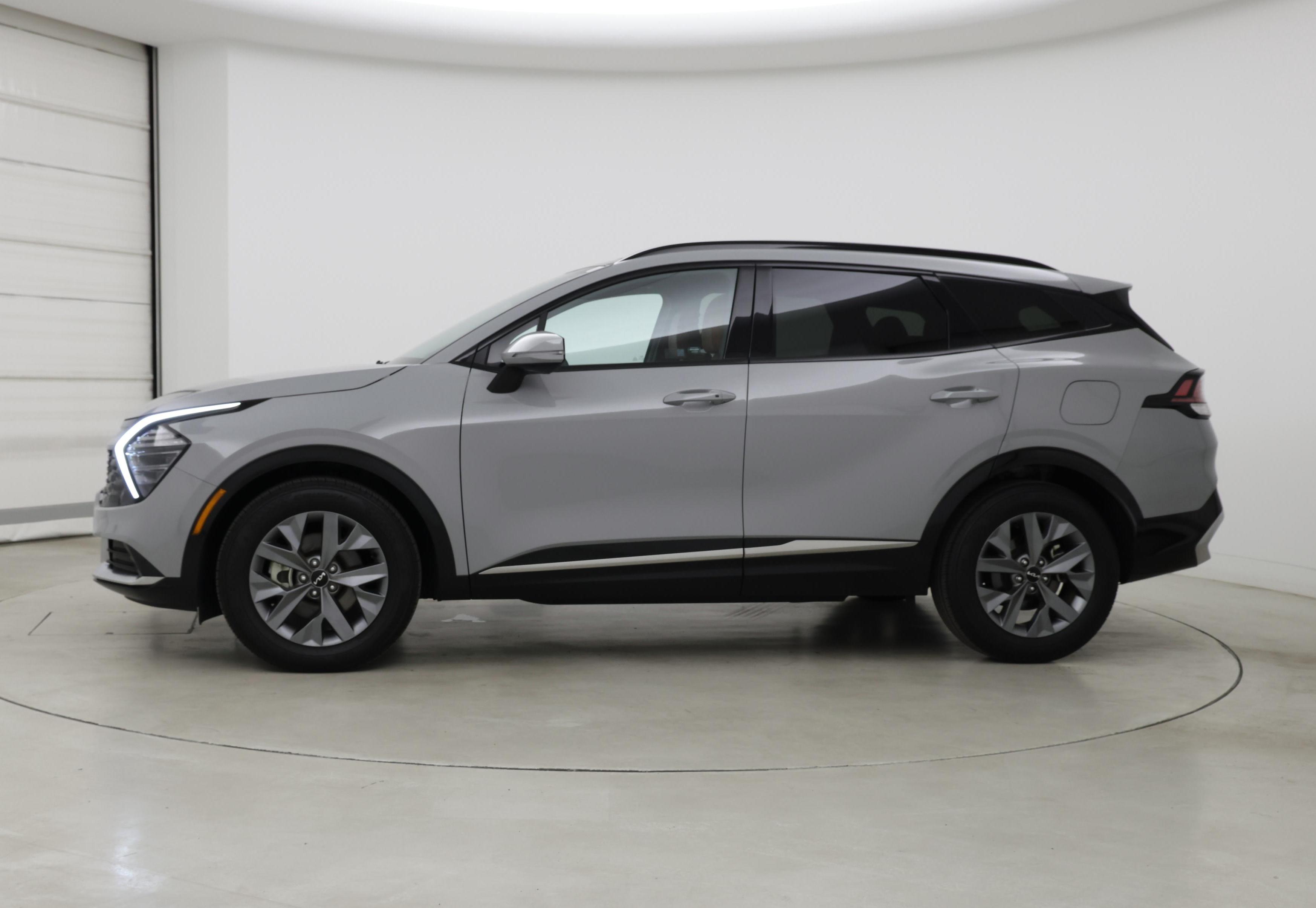Thumbnail: 2024 Kia Sportage - 3