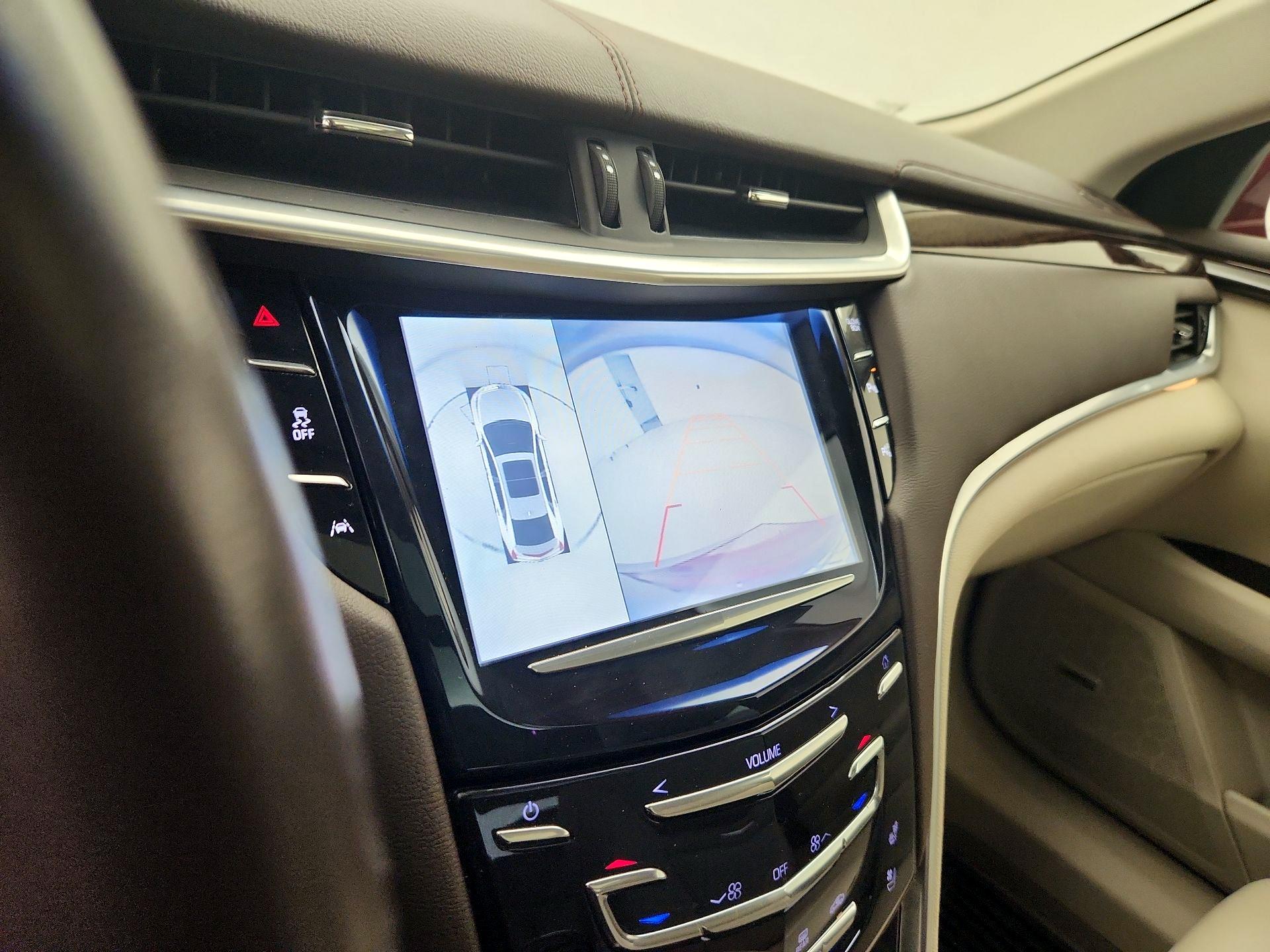 Thumbnail: 2016 Cadillac XTS - 13